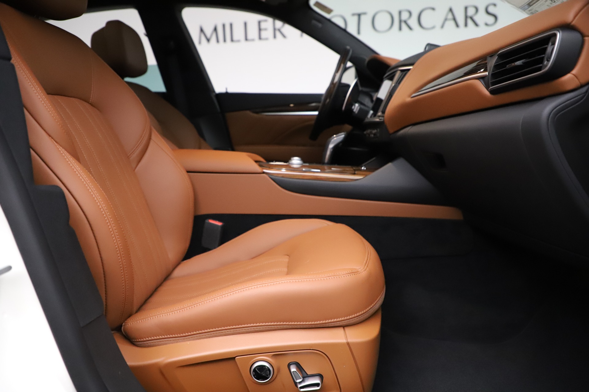 New 2021 Maserati Levante Q4 GranLusso | St. Petersburg, FL