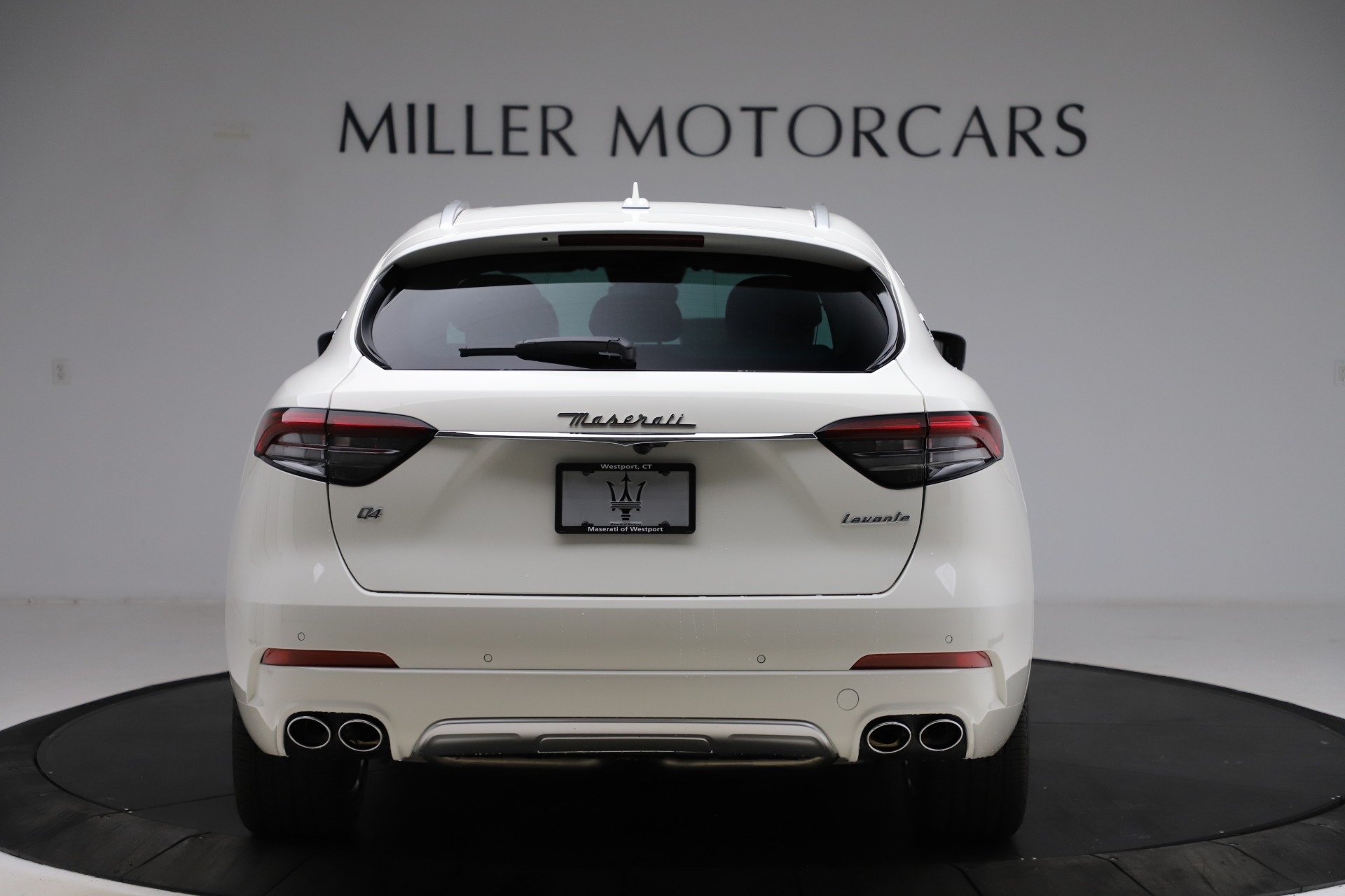 New 2021 Maserati Levante Q4 GranLusso | St. Petersburg, FL