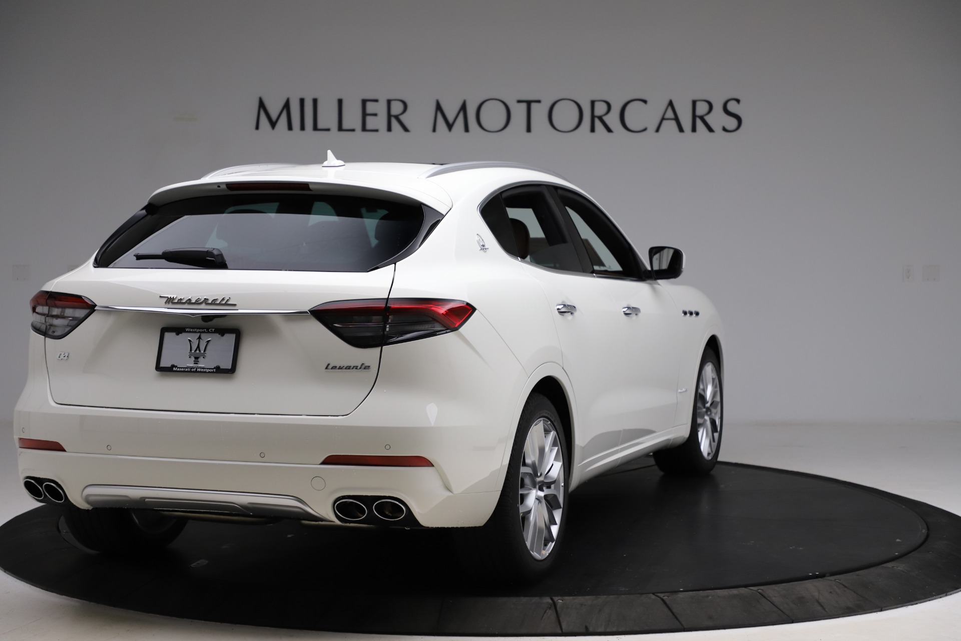 New 2021 Maserati Levante Q4 GranLusso | St. Petersburg, FL