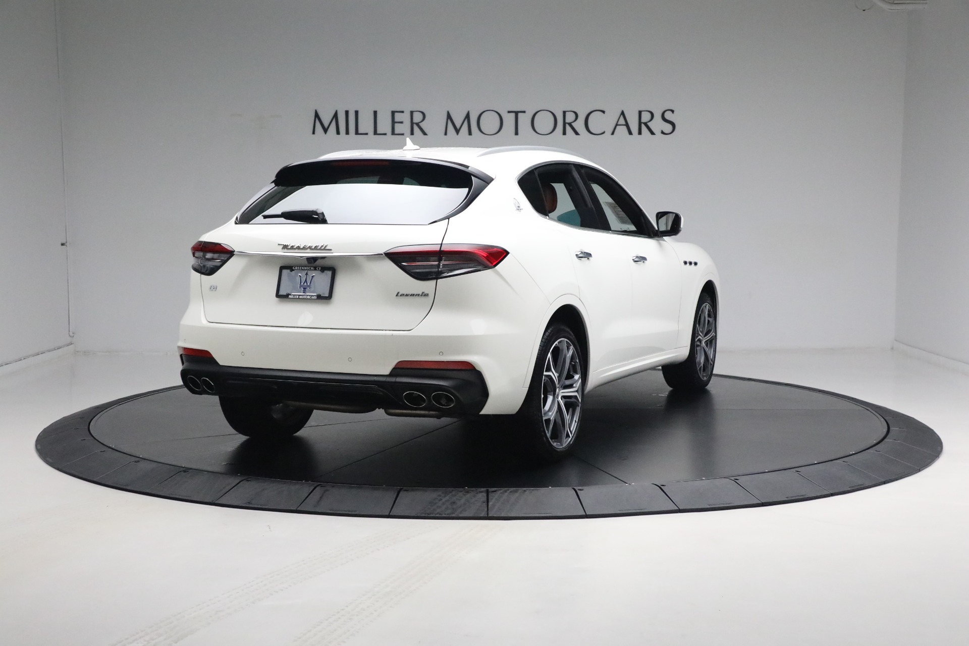 New 2021 Maserati Levante Q4 | St. Petersburg, FL