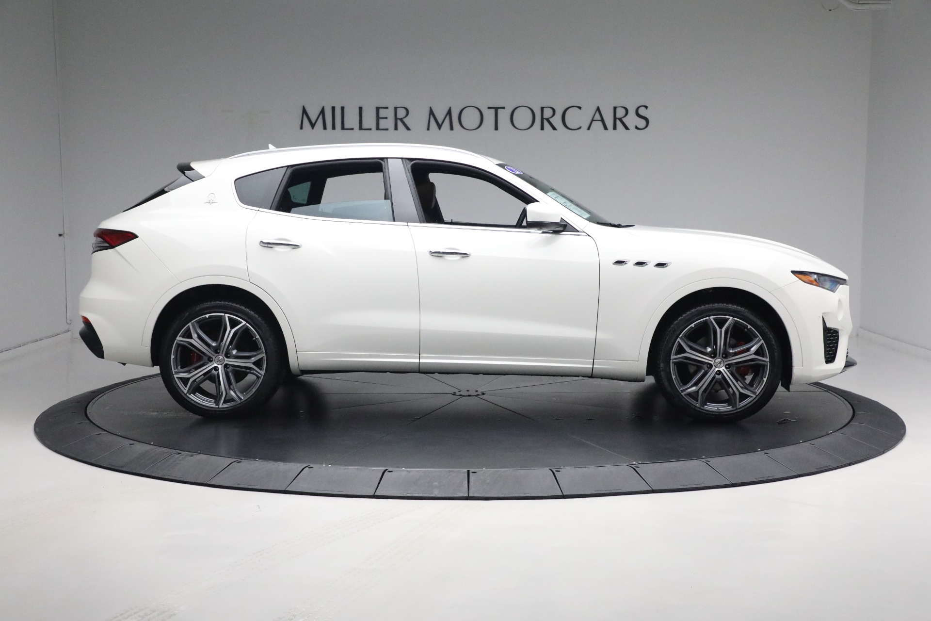New 2021 Maserati Levante Q4 | St. Petersburg, FL