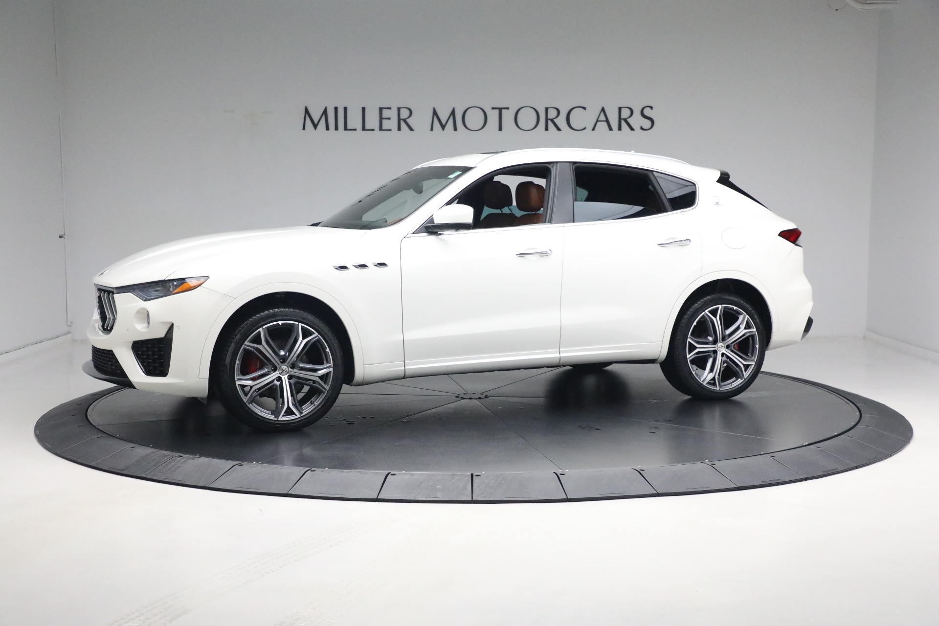 New 2021 Maserati Levante Q4 | St. Petersburg, FL