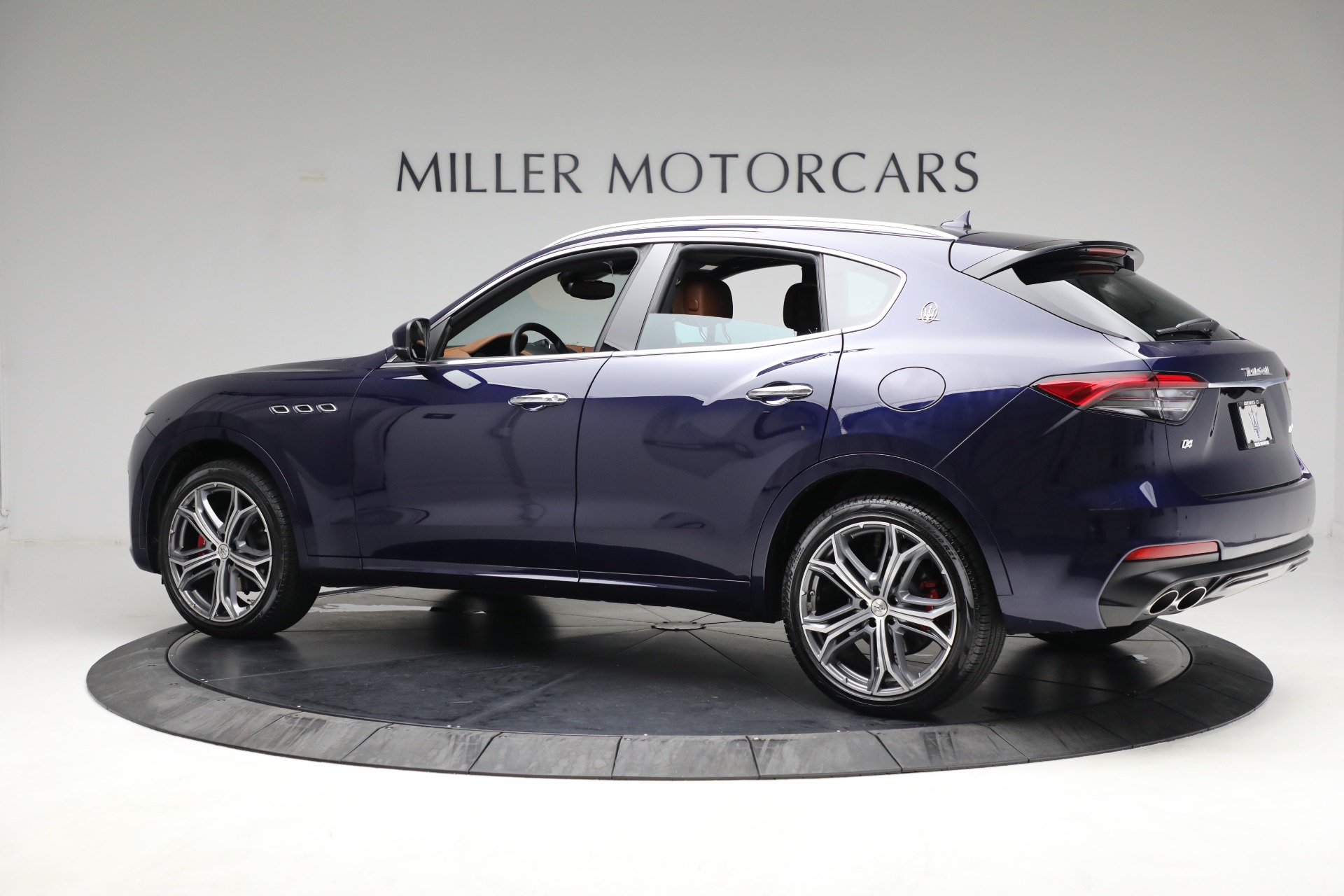New 2021 Maserati Levante Q4 | St. Petersburg, FL
