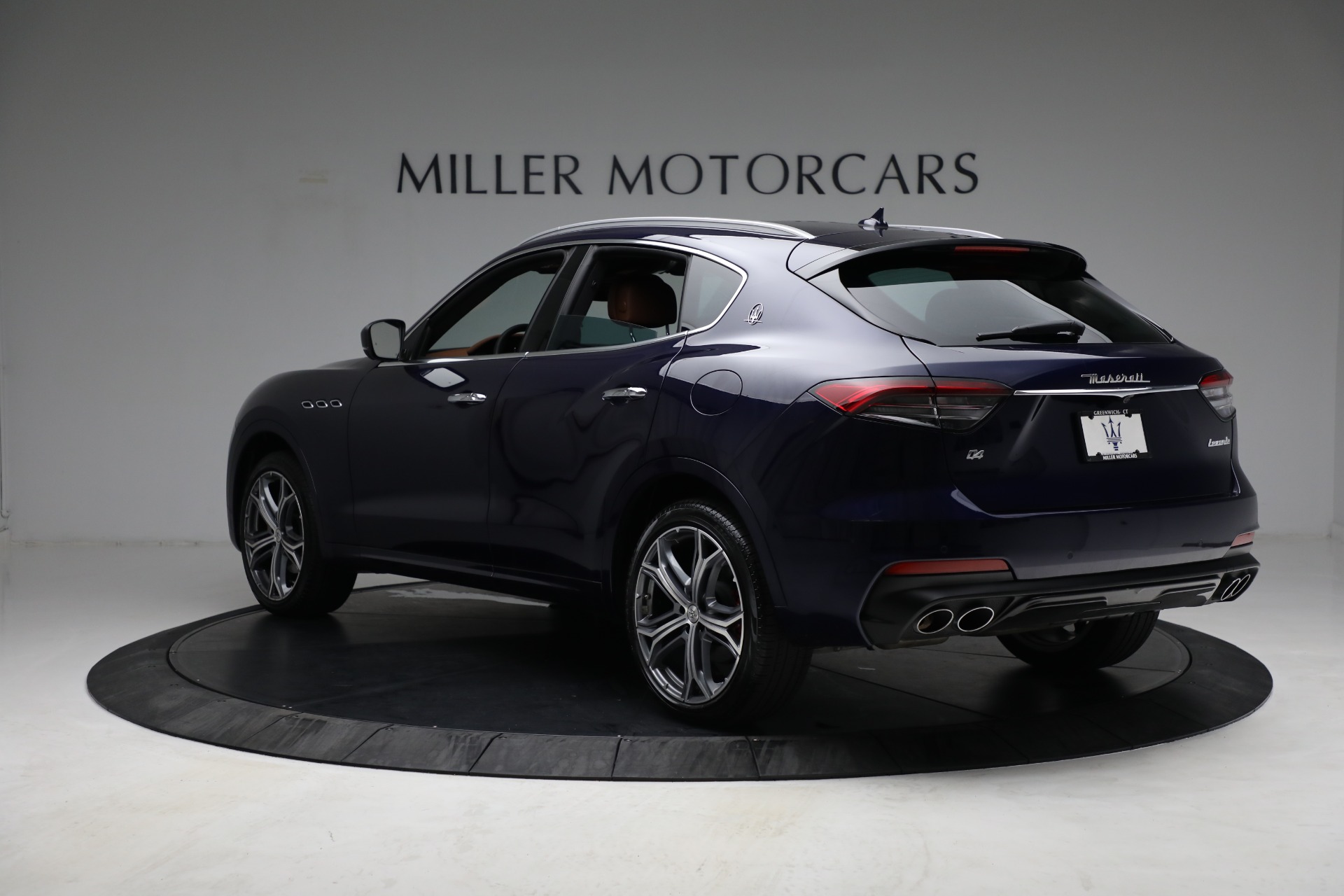 New 2021 Maserati Levante Q4 | St. Petersburg, FL