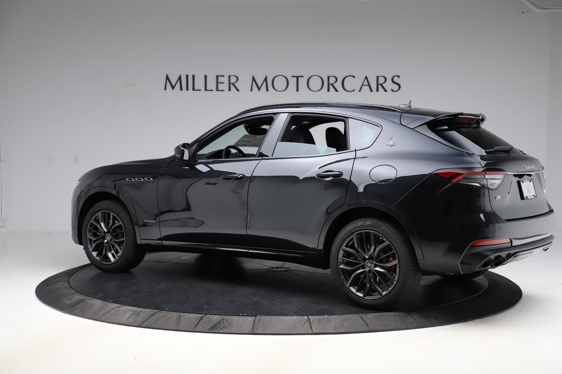 New 2021 Maserati Levante Q4 GranSport | St. Petersburg, FL