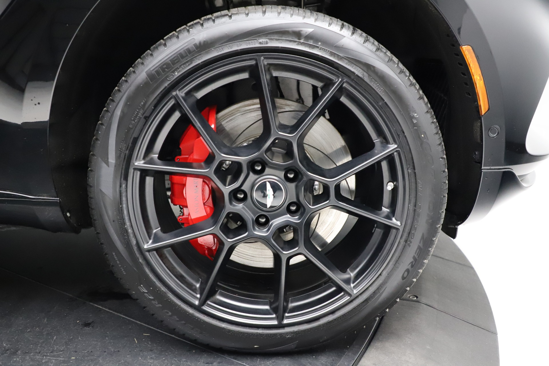 New 2021 Aston Martin DBX | St. Petersburg, FL