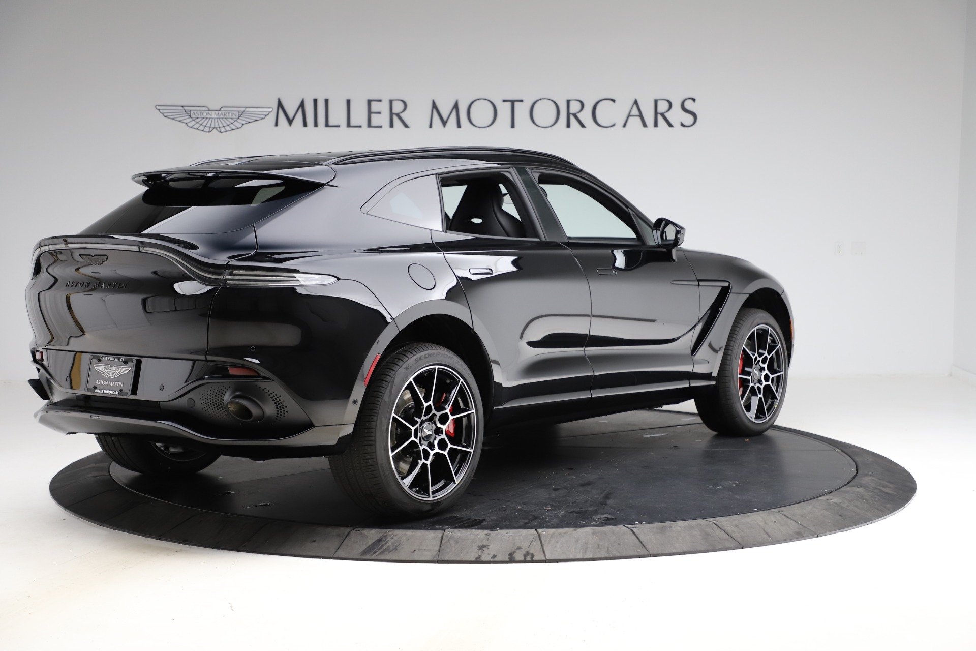 New 2021 Aston Martin DBX | St. Petersburg, FL