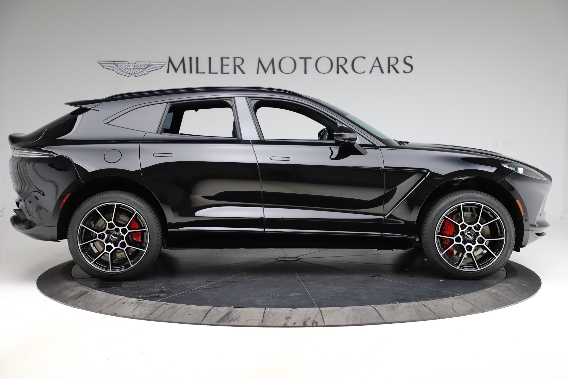 New 2021 Aston Martin DBX | St. Petersburg, FL
