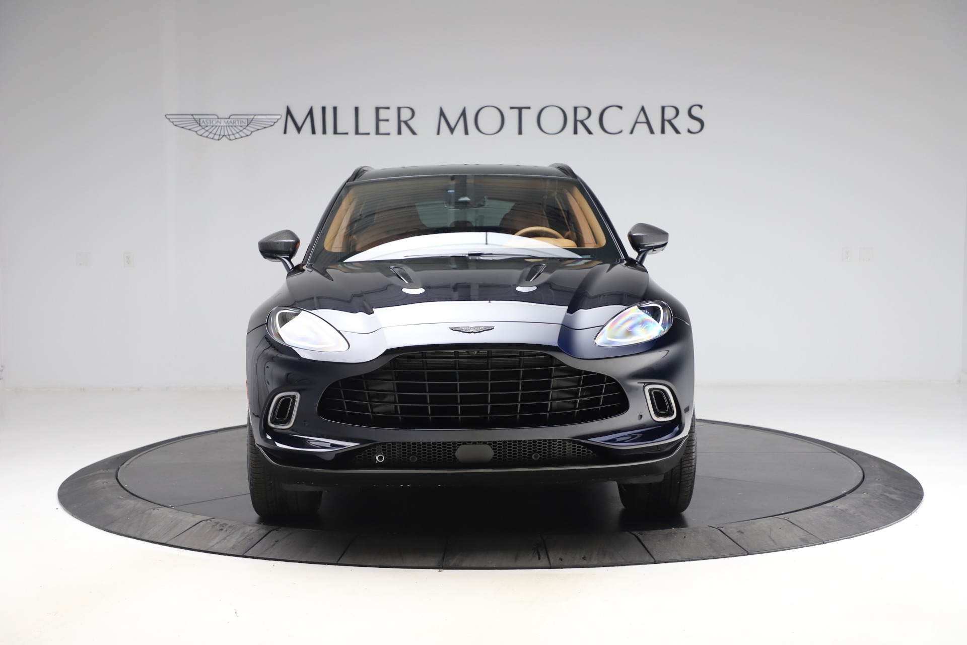 New 2021 Aston Martin DBX | St. Petersburg, FL