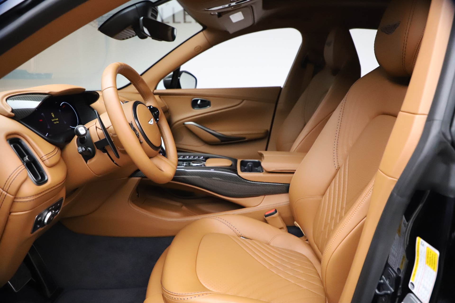 New 2021 Aston Martin DBX | St. Petersburg, FL