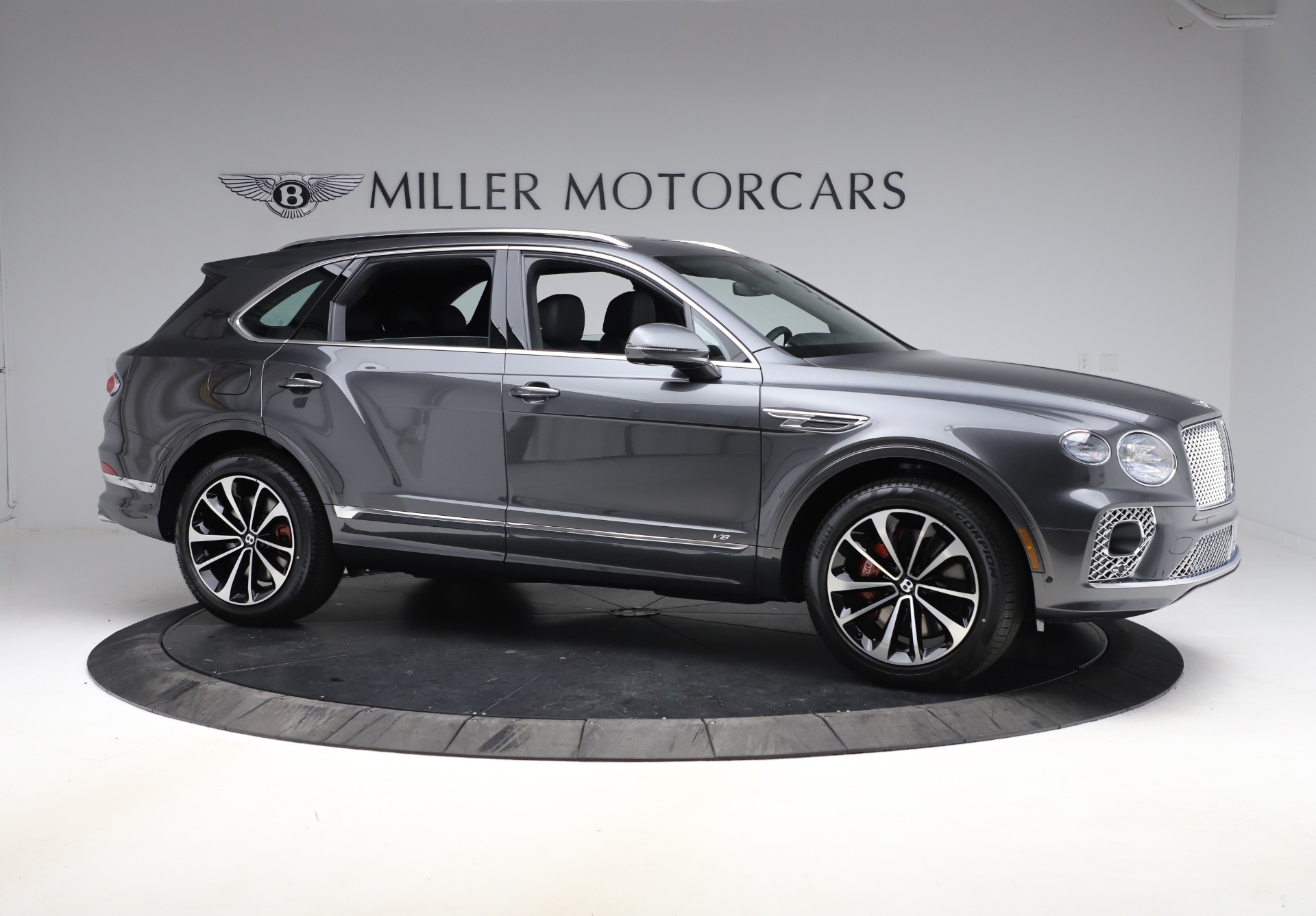 New 2021 Bentley Bentayga V8 | St. Petersburg, FL