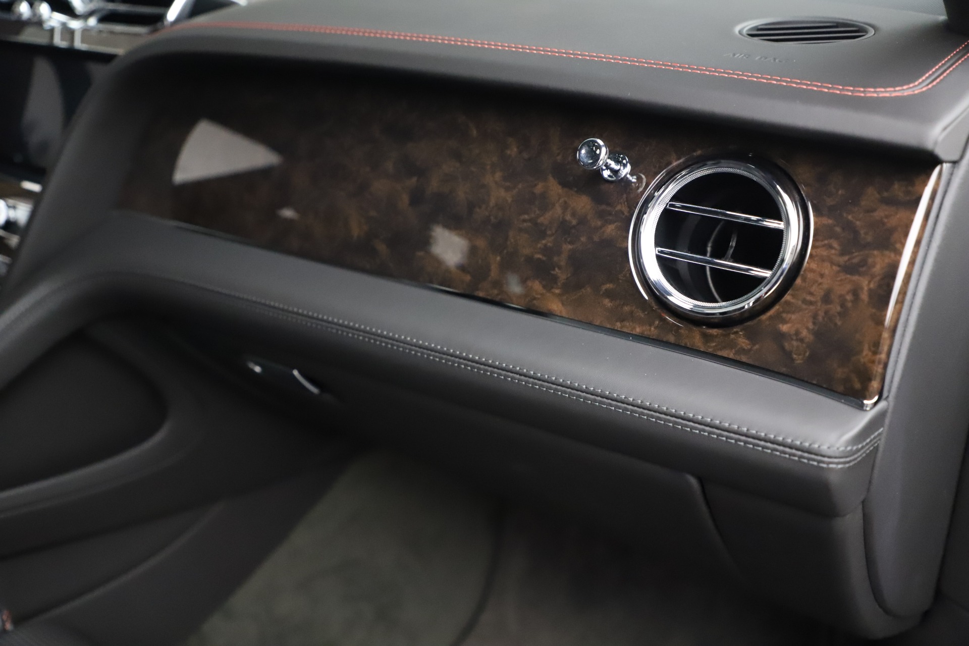New 2021 Bentley Bentayga V8 | St. Petersburg, FL