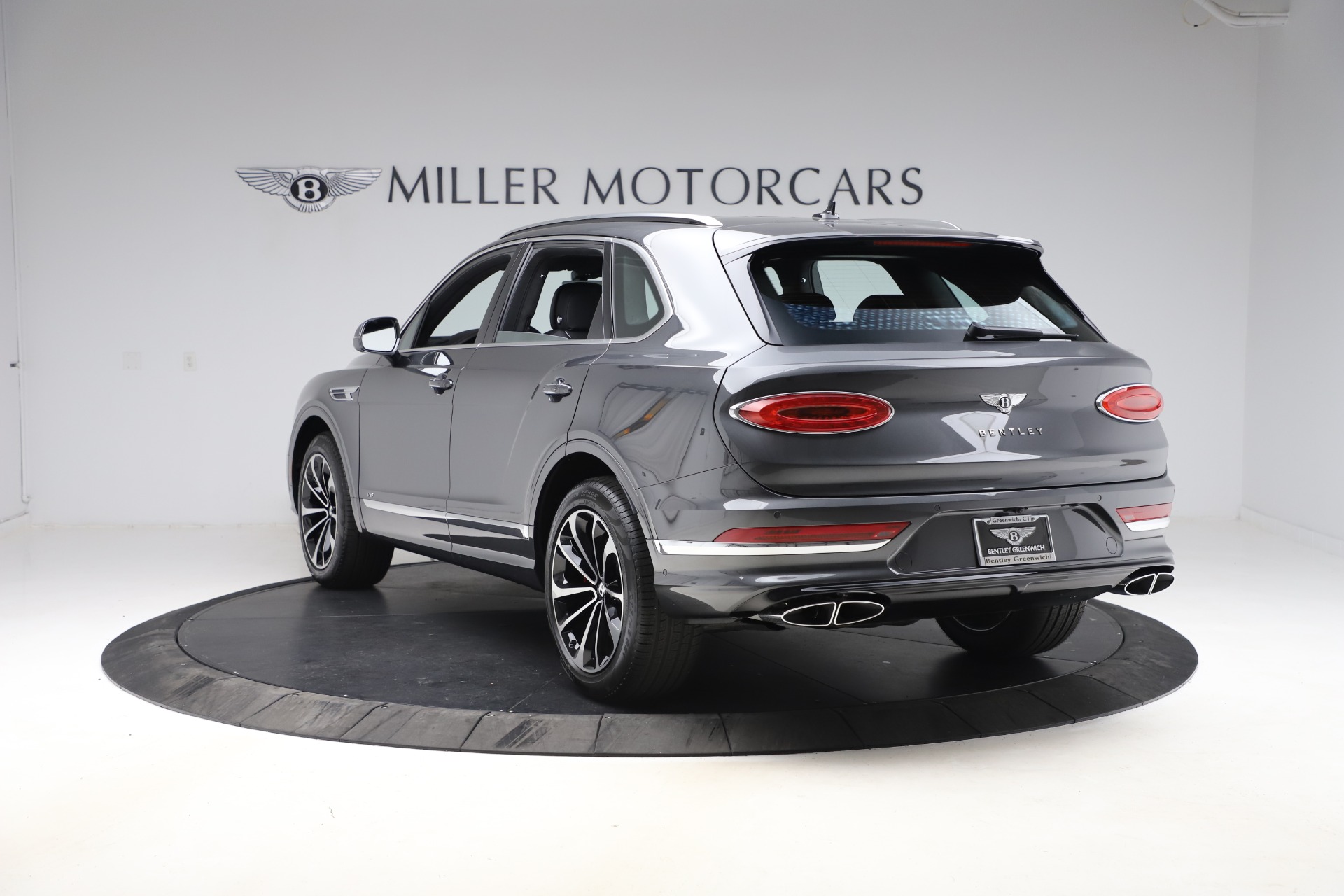 New 2021 Bentley Bentayga V8 | St. Petersburg, FL
