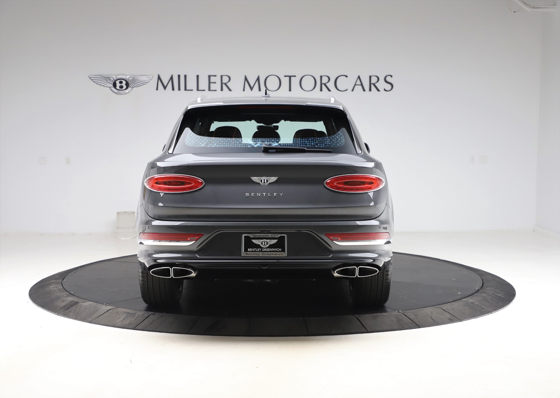New 2021 Bentley Bentayga V8 | St. Petersburg, FL
