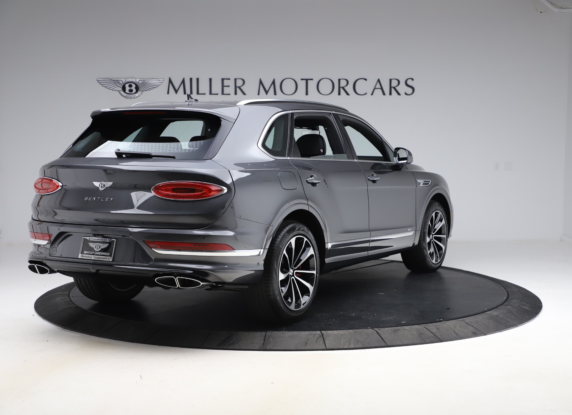 New 2021 Bentley Bentayga V8 | St. Petersburg, FL