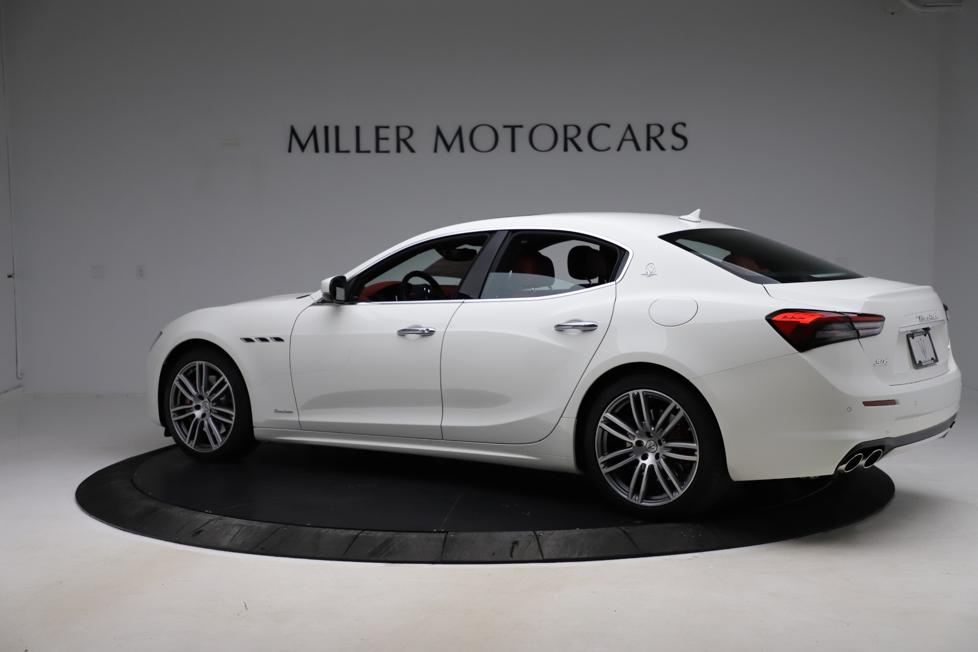 New 2021 Maserati Ghibli S Q4 GranLusso | St. Petersburg, FL