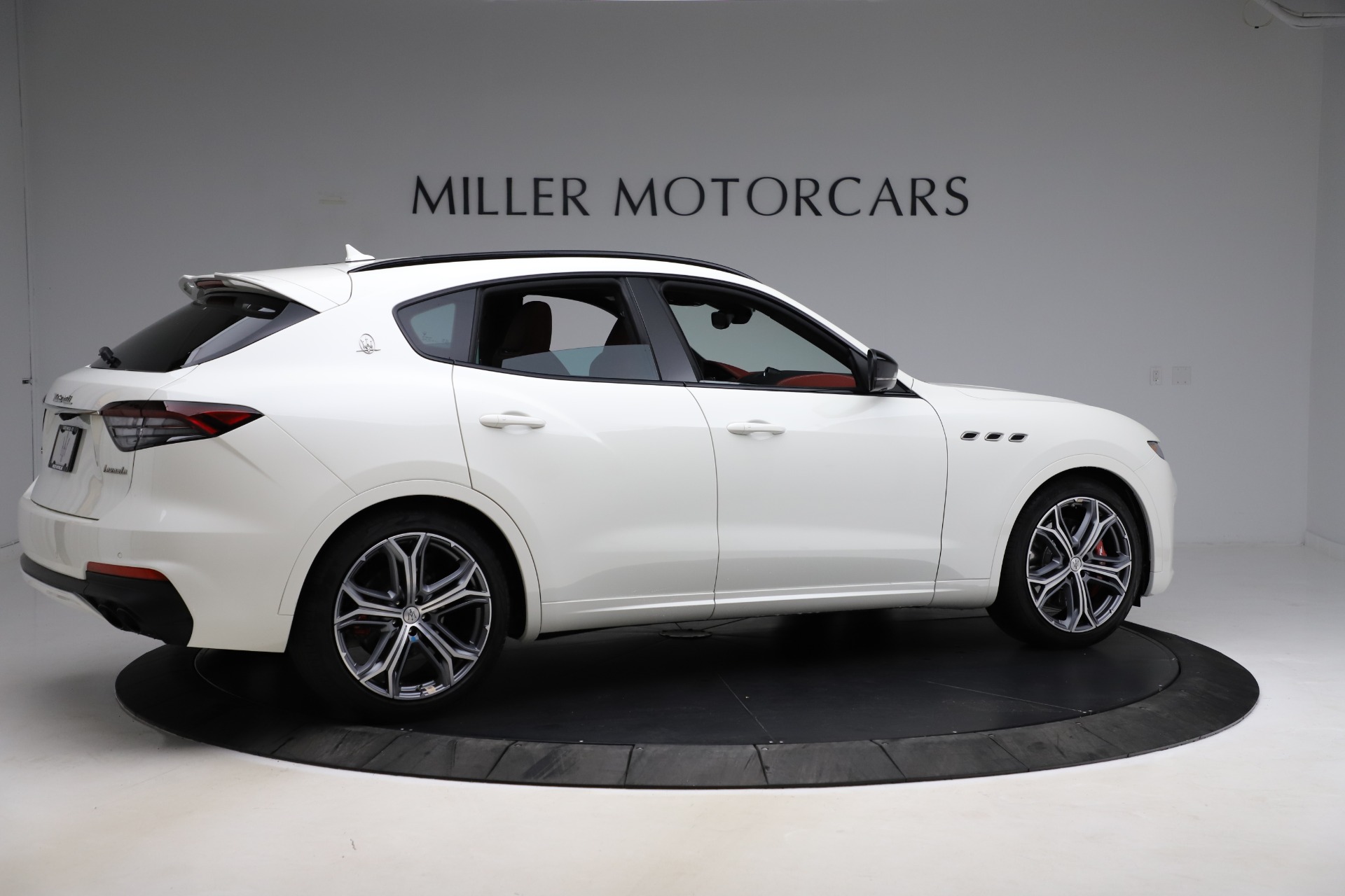 New 2021 Maserati Levante GTS | St. Petersburg, FL