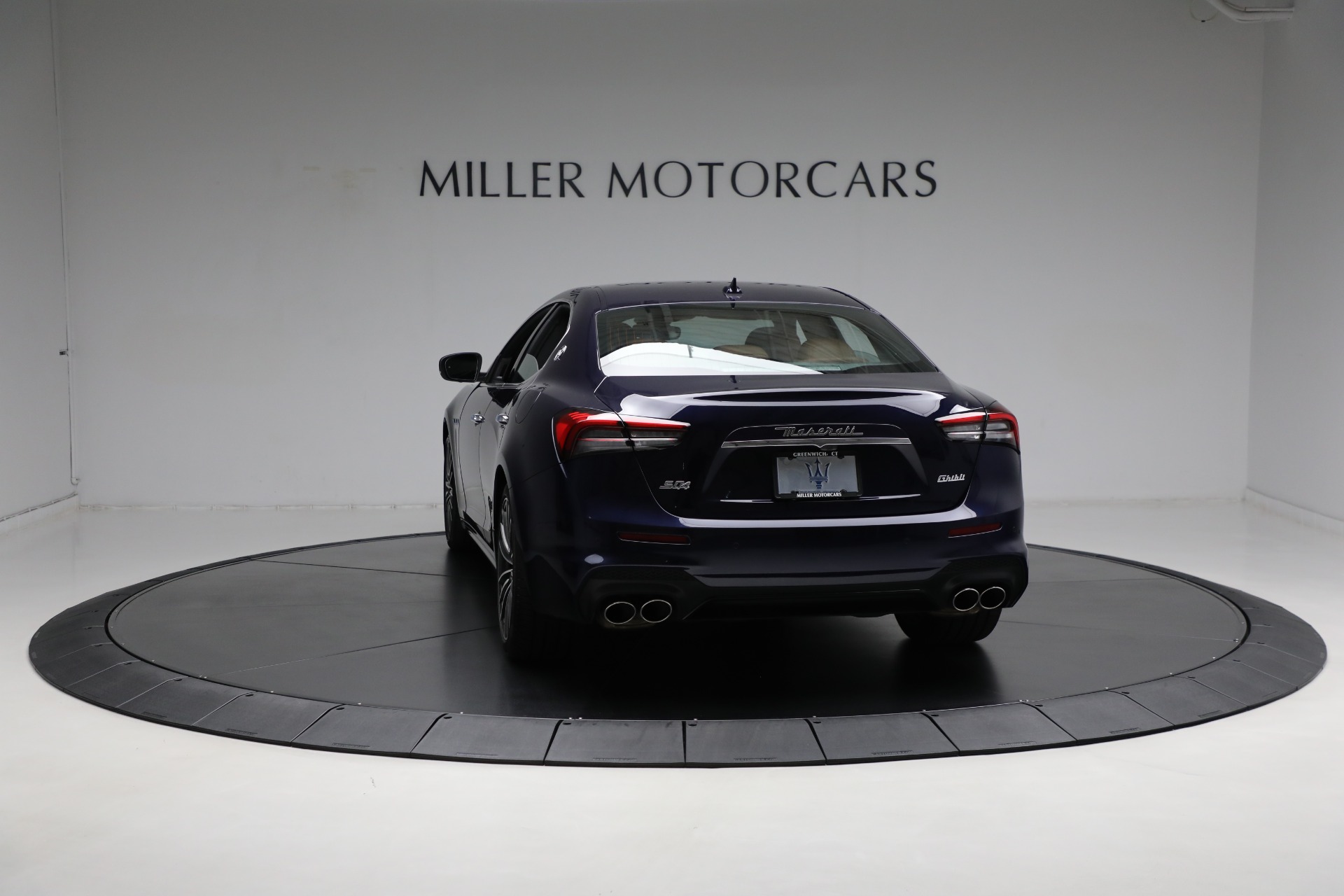 New 2021 Maserati Ghibli S Q4 | St. Petersburg, FL