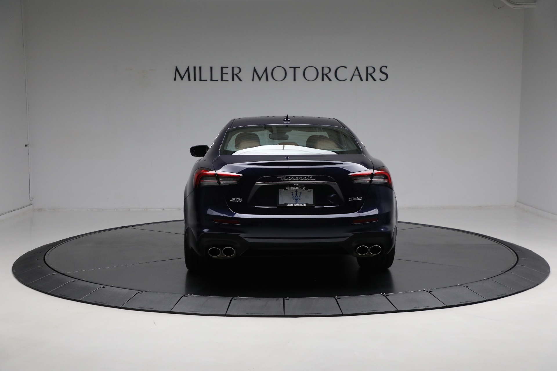 New 2021 Maserati Ghibli S Q4 | St. Petersburg, FL