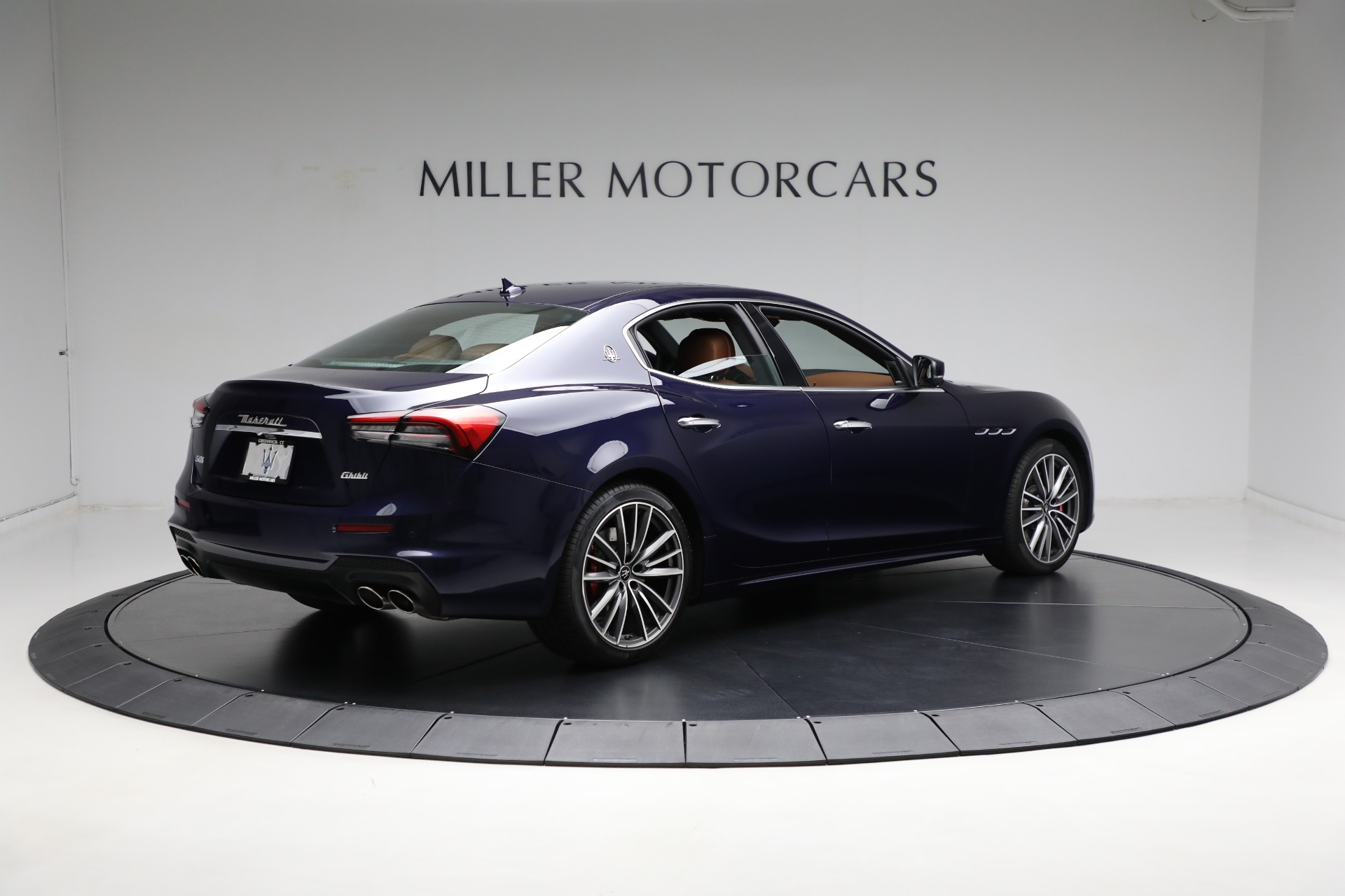 New 2021 Maserati Ghibli S Q4 | St. Petersburg, FL