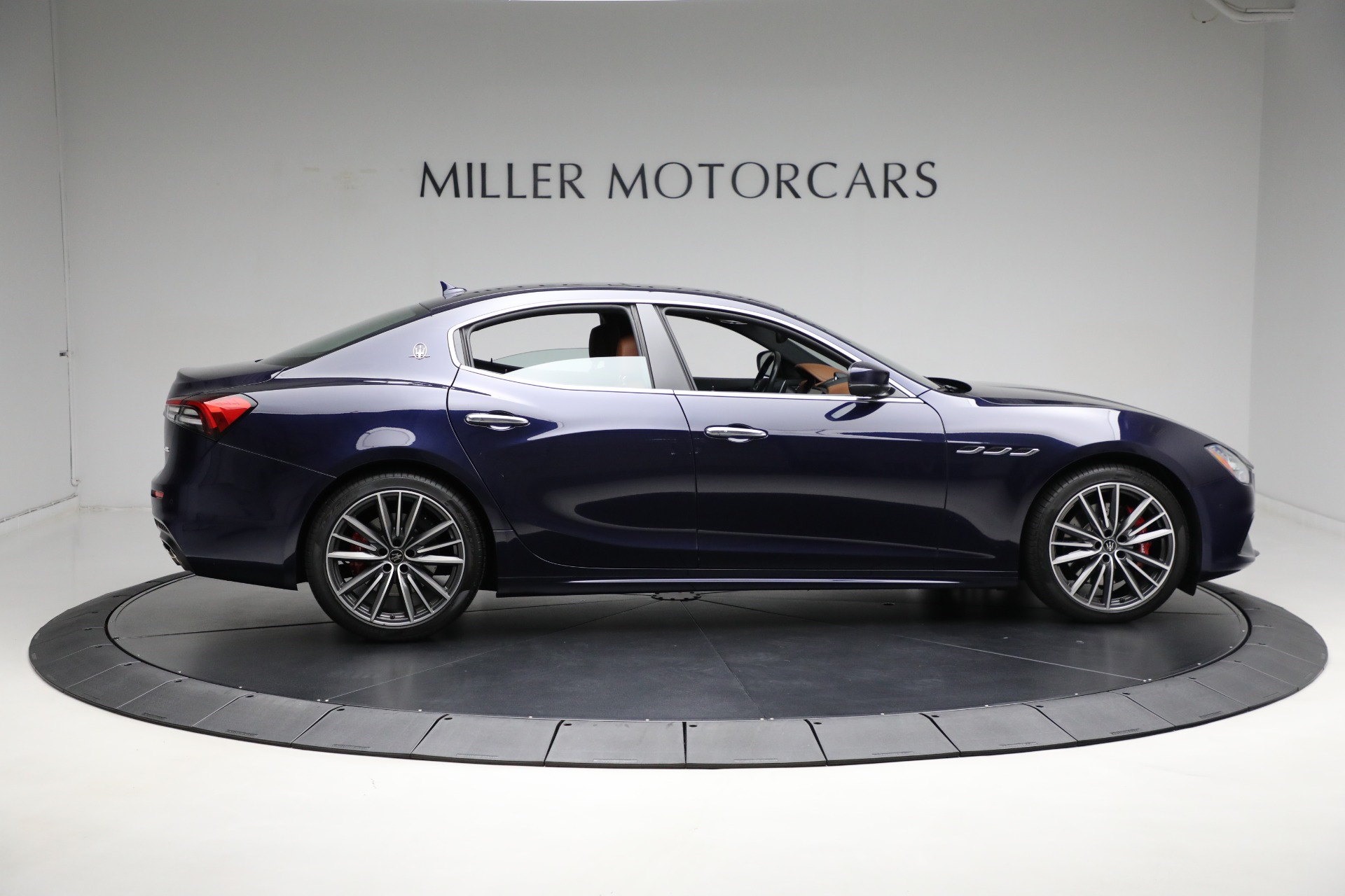 New 2021 Maserati Ghibli S Q4 | St. Petersburg, FL