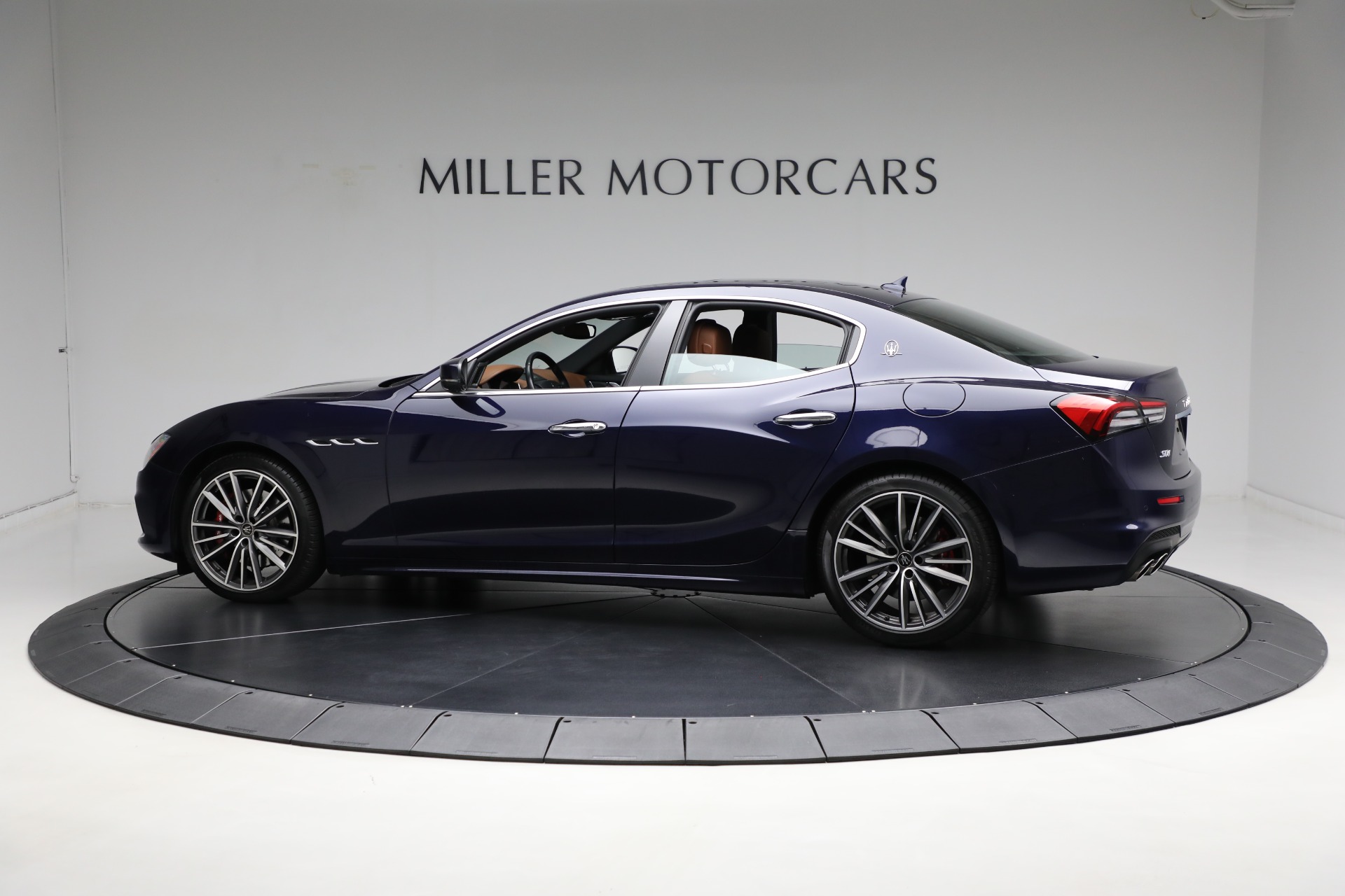 New 2021 Maserati Ghibli S Q4 | St. Petersburg, FL