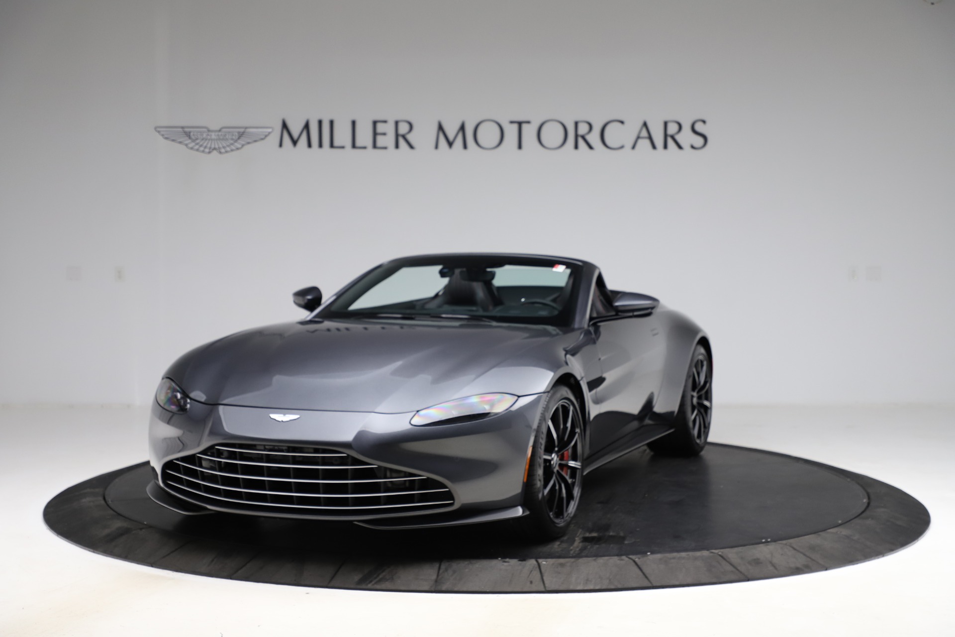 New 2021 Aston Martin Vantage Roadster Convertible | St. Petersburg, FL