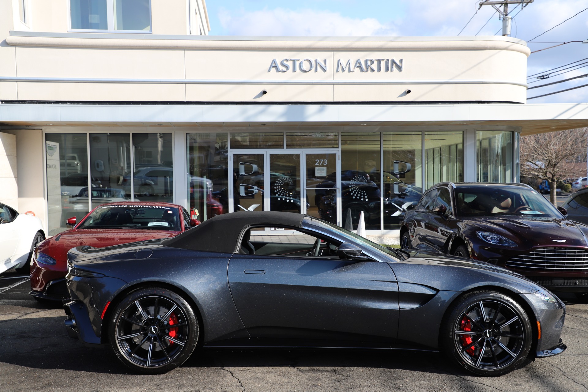 New 2021 Aston Martin Vantage Roadster Convertible | St. Petersburg, FL