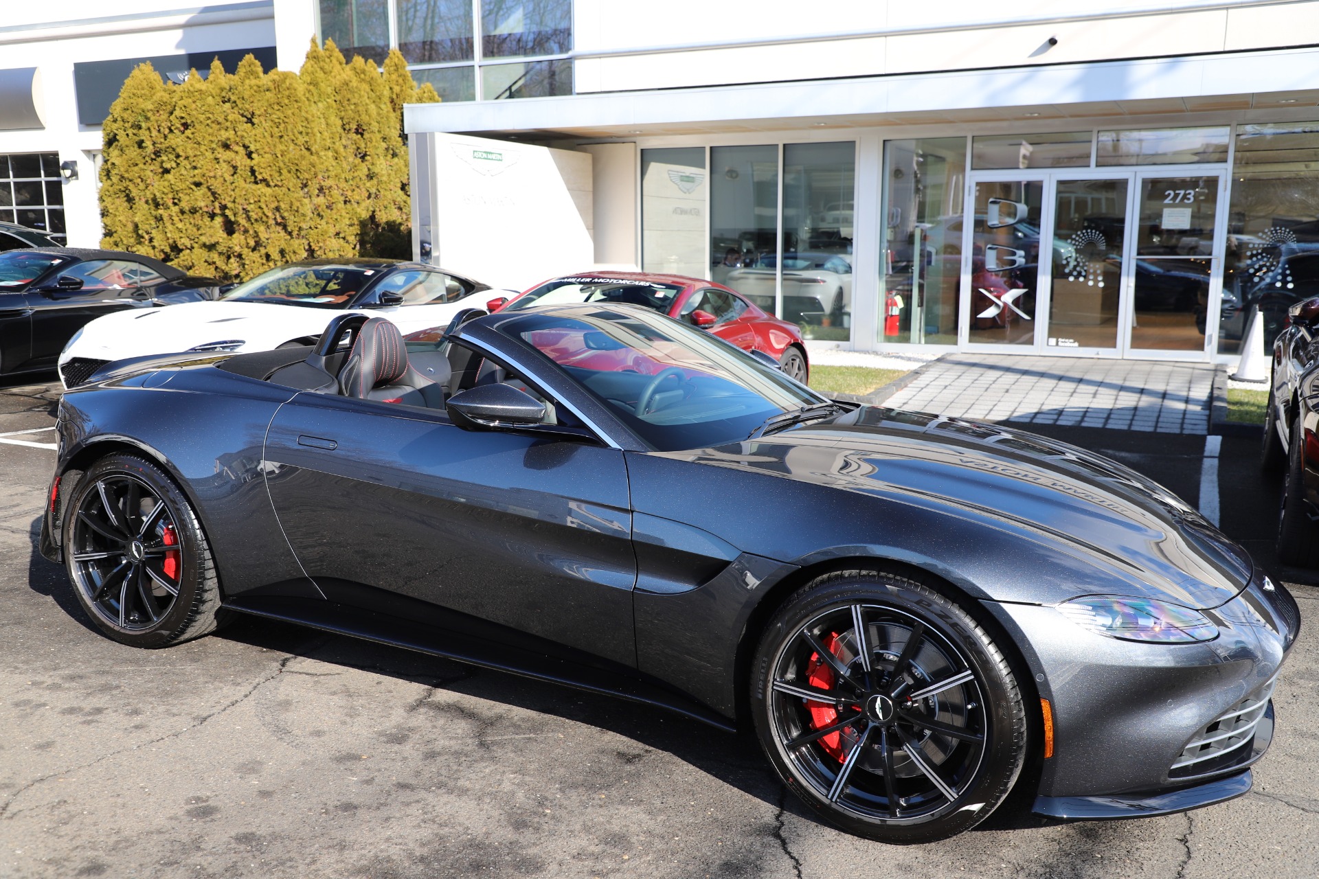 New 2021 Aston Martin Vantage Roadster Convertible | St. Petersburg, FL