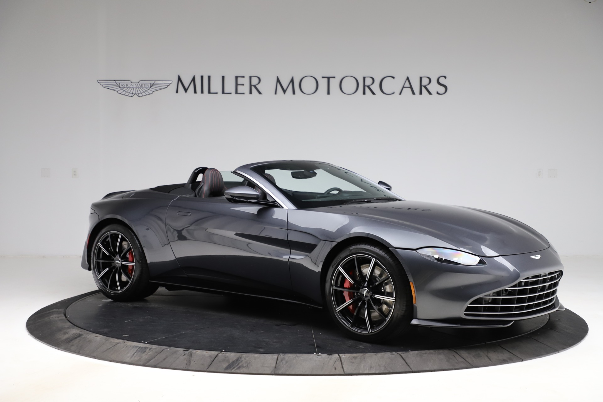 New 2021 Aston Martin Vantage Roadster Convertible | St. Petersburg, FL