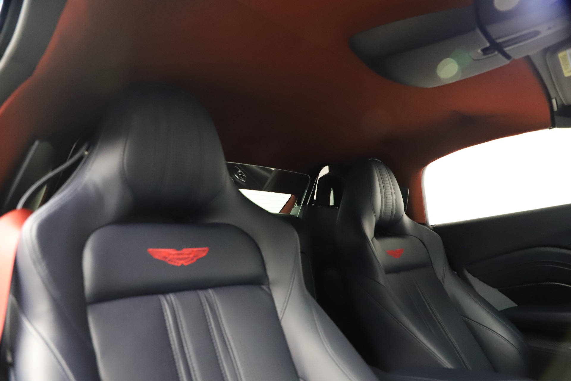 New 2021 Aston Martin Vantage Roadster Convertible | St. Petersburg, FL