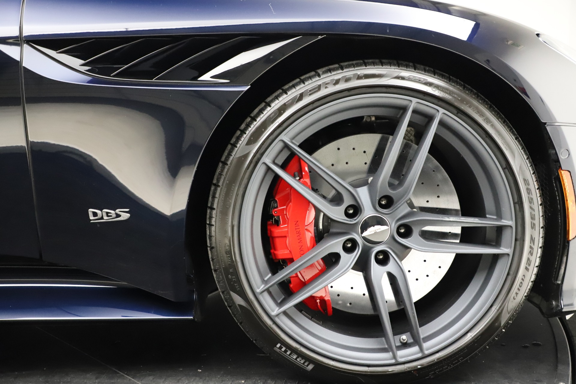 New 2021 Aston Martin DBS Superleggera Volante Convertible | St. Petersburg, FL