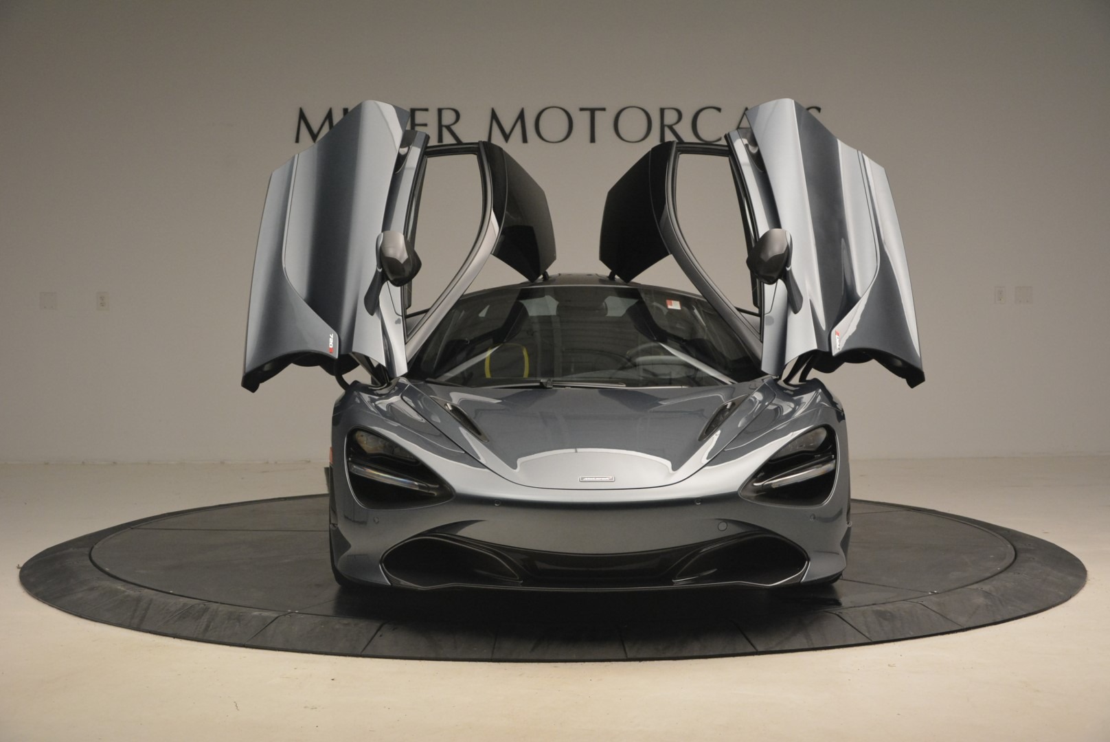 Used 2018 McLaren 720S Performance | St. Petersburg, FL