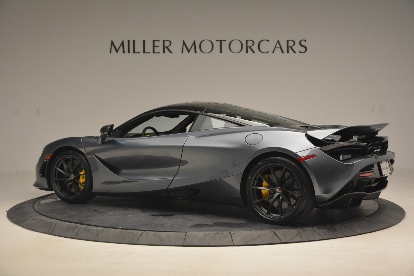 Used 2018 McLaren 720S Performance | St. Petersburg, FL