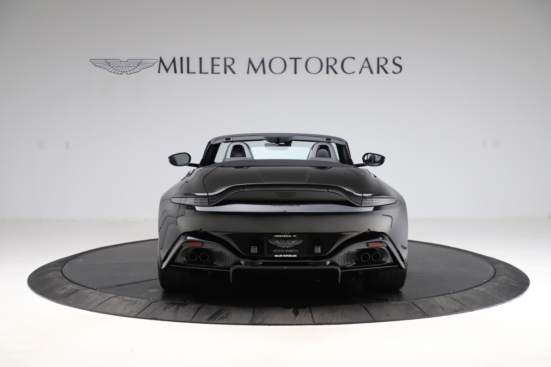 New 2021 Aston Martin Vantage Roadster | St. Petersburg, FL