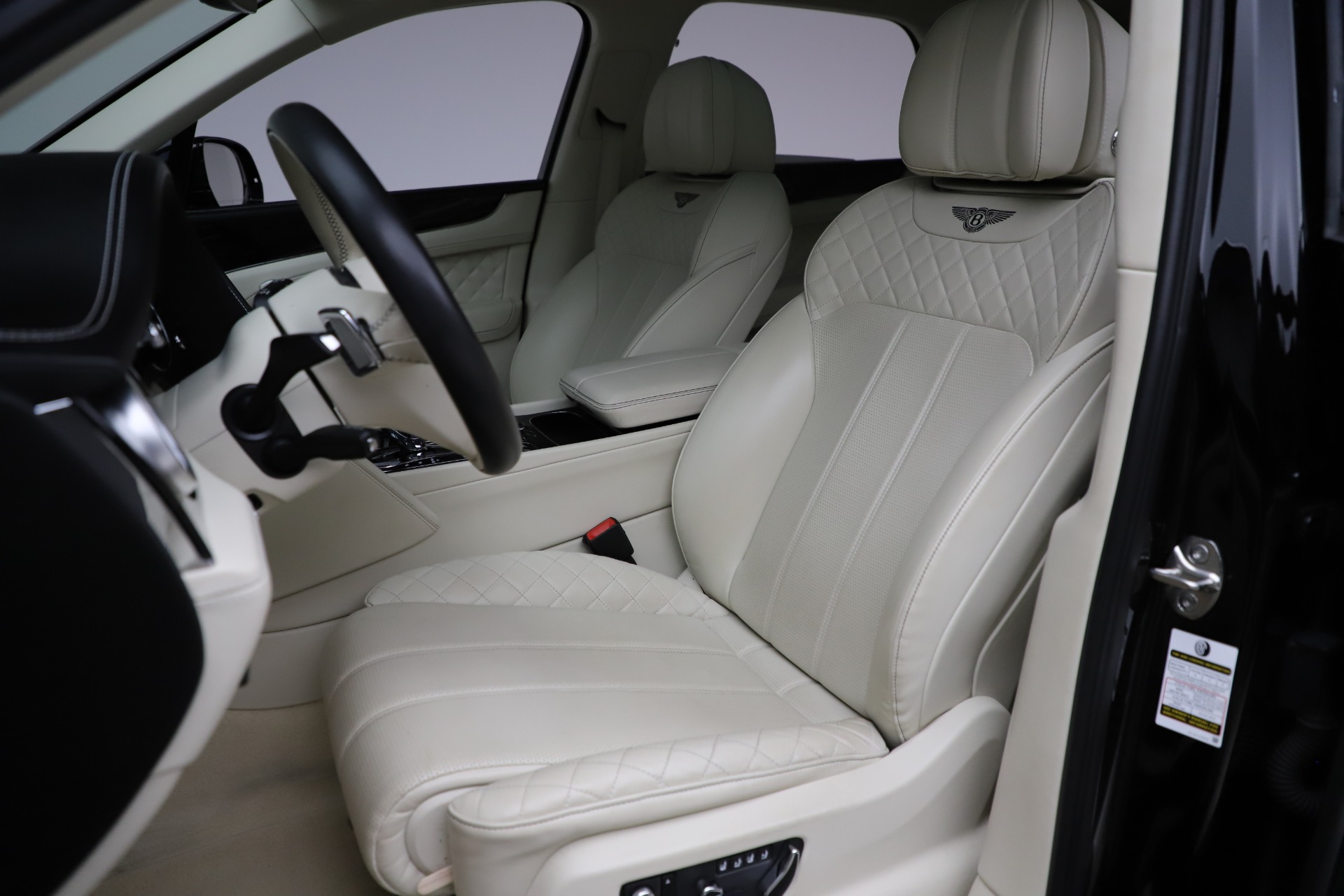 Used 2018 Bentley Bentayga W12 Signature | St. Petersburg, FL