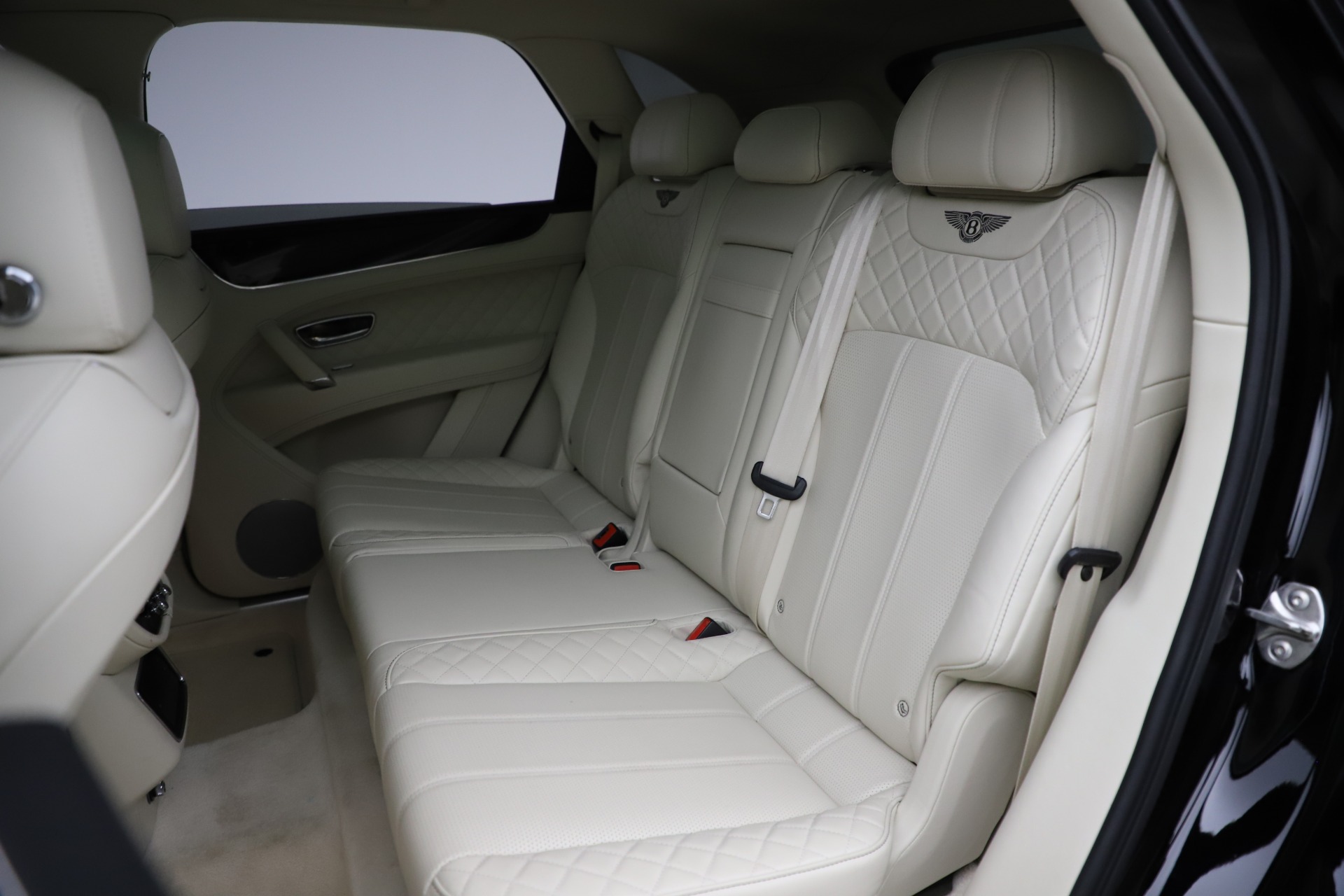 Used 2018 Bentley Bentayga W12 Signature | St. Petersburg, FL