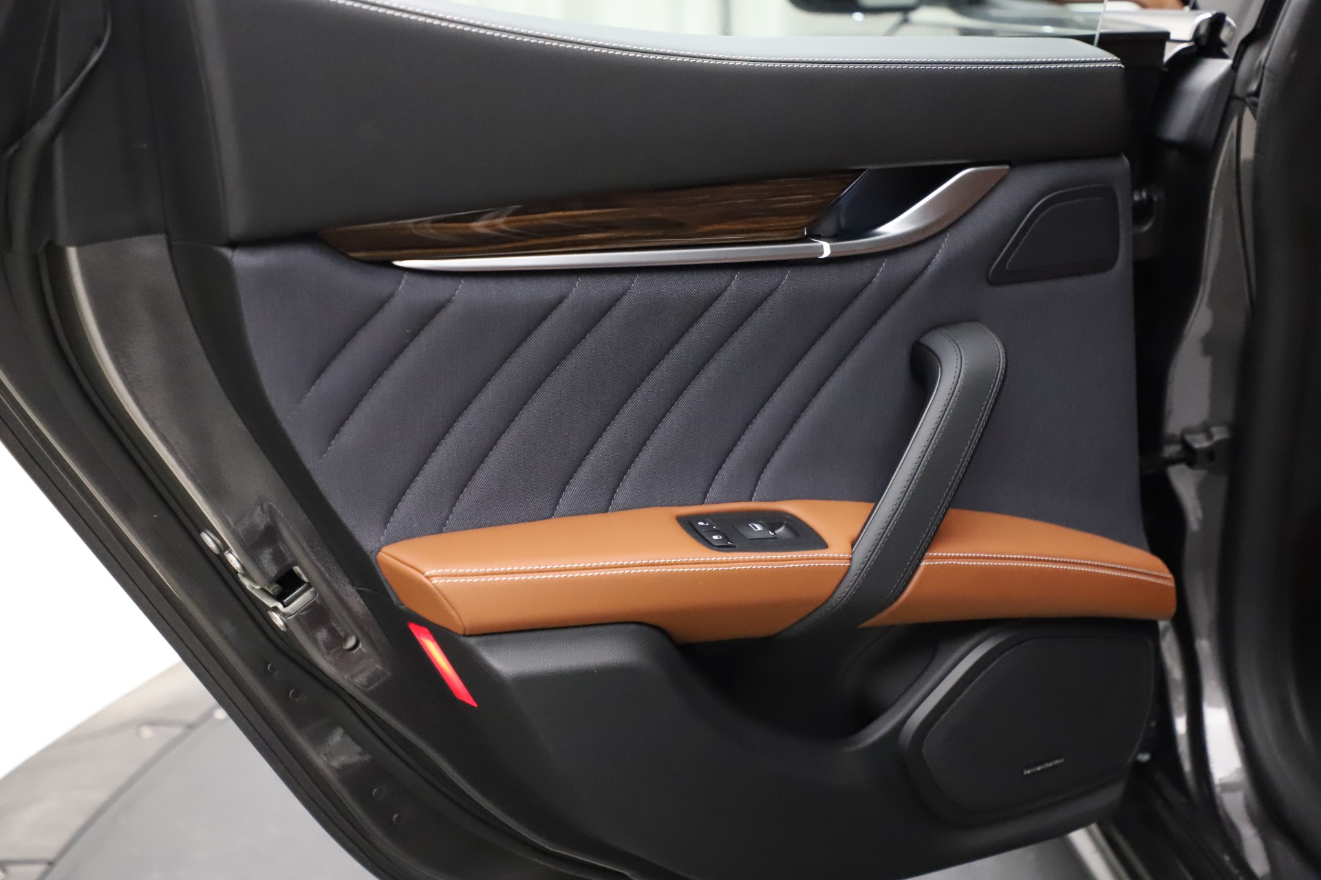 Used 2018 Maserati Ghibli SQ4 GranLusso | St. Petersburg, FL