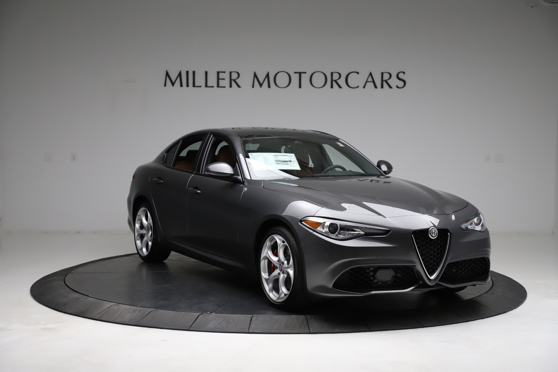 New 2021 Alfa Romeo Giulia Ti Sport Q4 | St. Petersburg, FL
