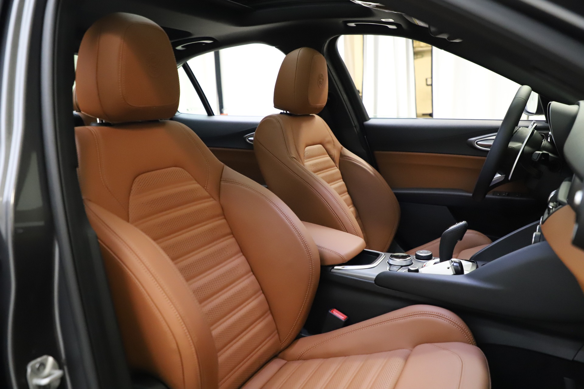 New 2021 Alfa Romeo Giulia Ti Sport Q4 | St. Petersburg, FL