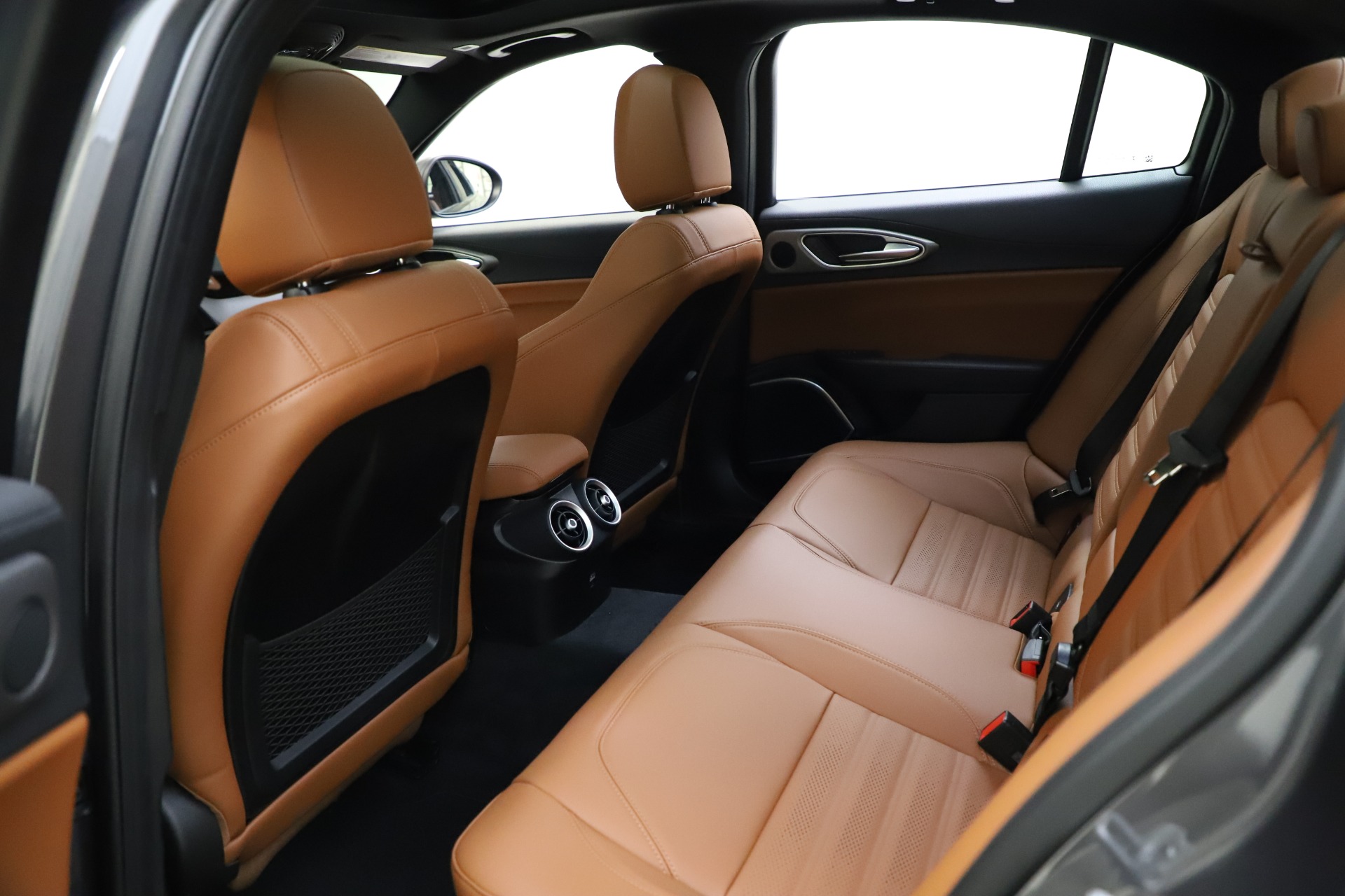 New 2021 Alfa Romeo Giulia Ti Sport Q4 | St. Petersburg, FL