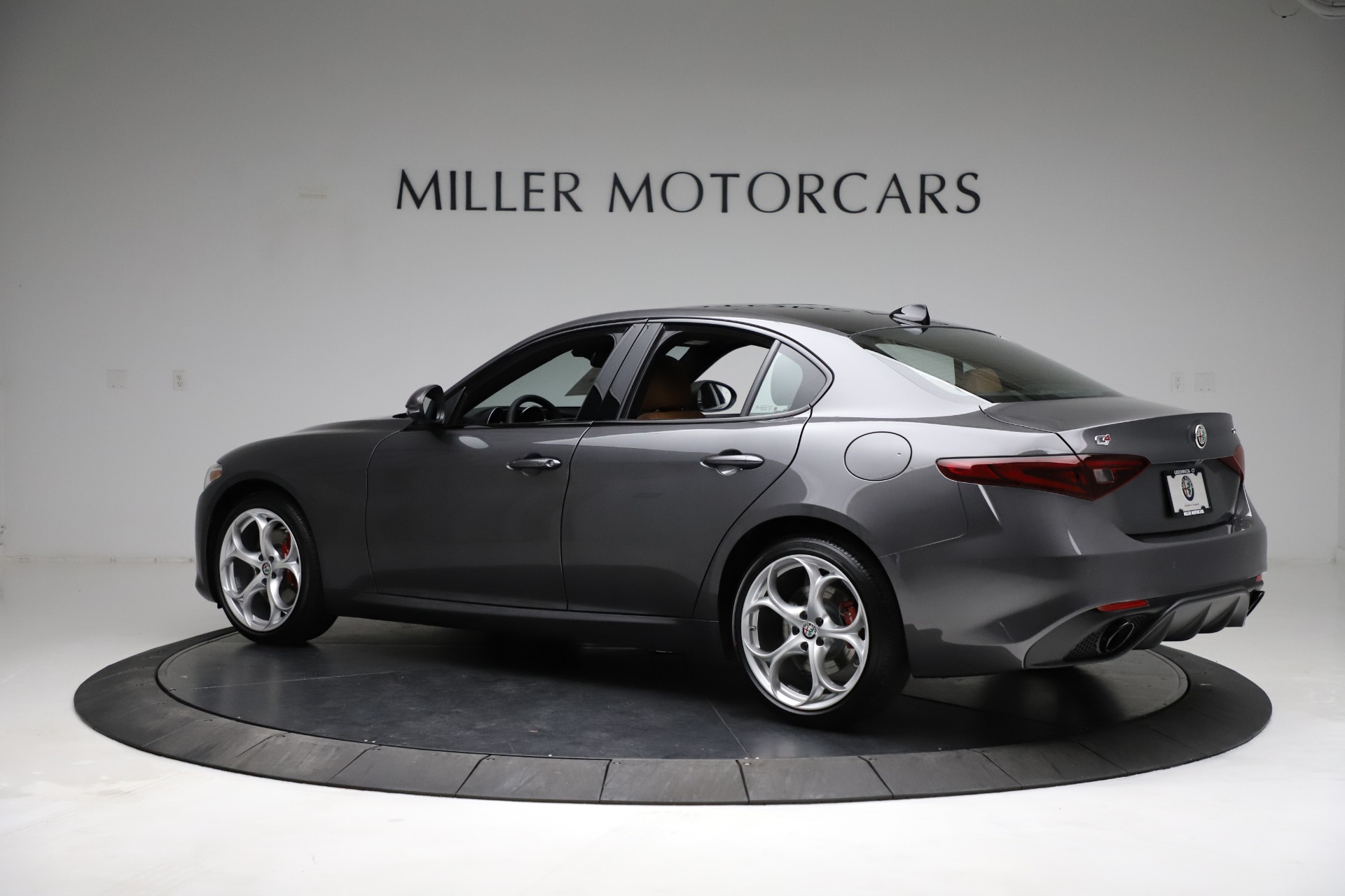 New 2021 Alfa Romeo Giulia Ti Sport Q4 | St. Petersburg, FL