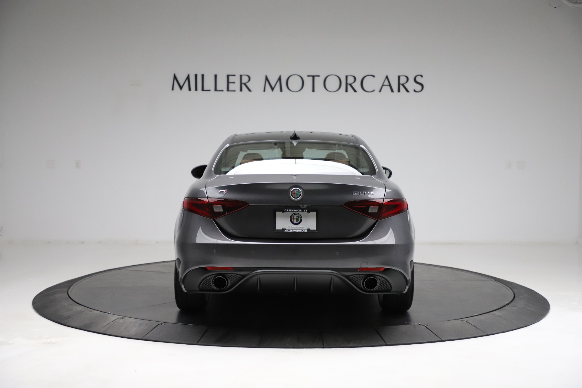 New 2021 Alfa Romeo Giulia Ti Sport Q4 | St. Petersburg, FL