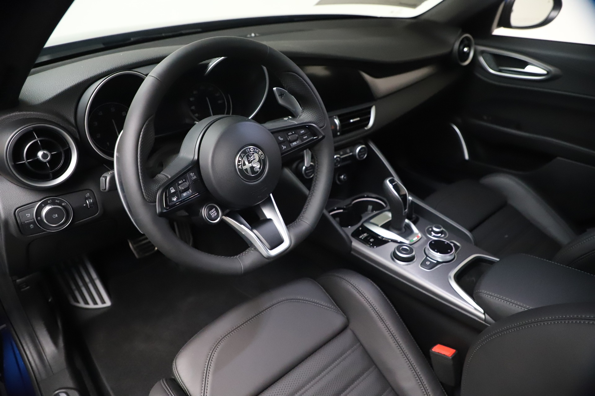New 2021 Alfa Romeo Giulia Ti Sport Q4 | St. Petersburg, FL