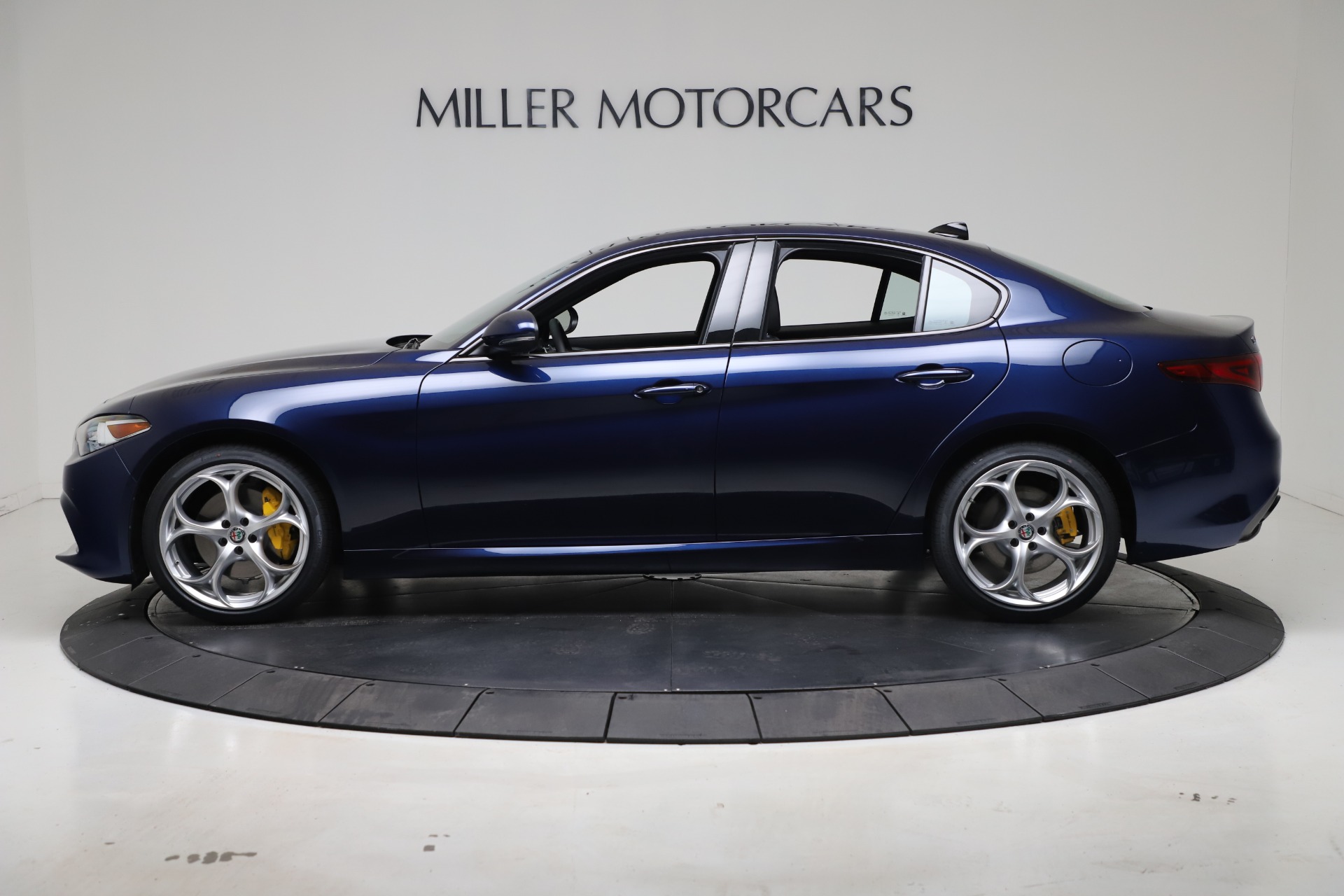 New 2021 Alfa Romeo Giulia Ti Sport Q4 | St. Petersburg, FL
