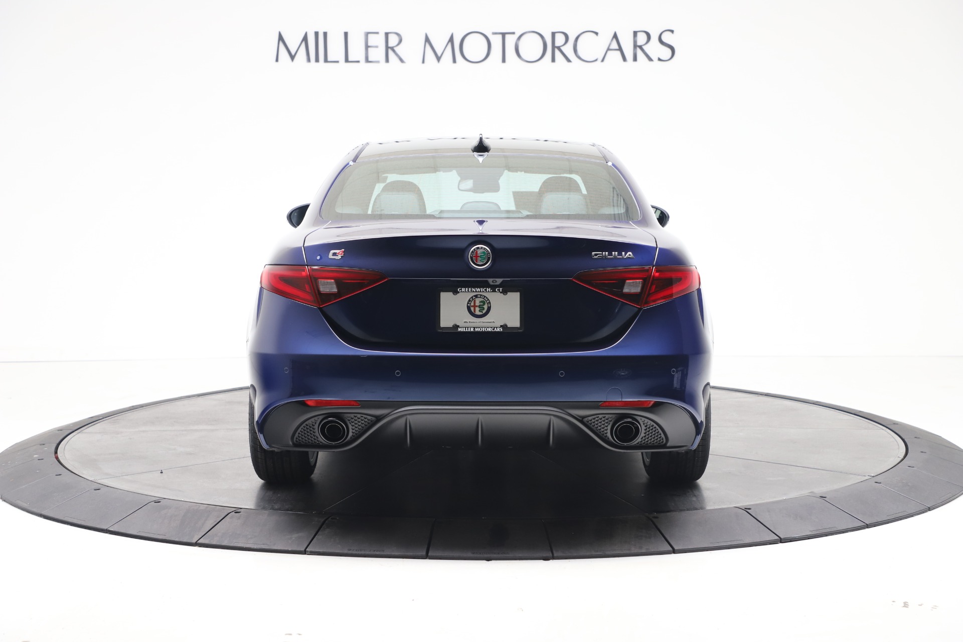 New 2021 Alfa Romeo Giulia Ti Sport Q4 | St. Petersburg, FL