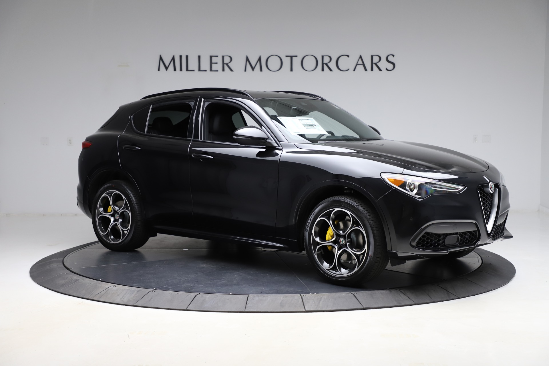 New 2021 Alfa Romeo Stelvio Ti Sport Q4 | St. Petersburg, FL