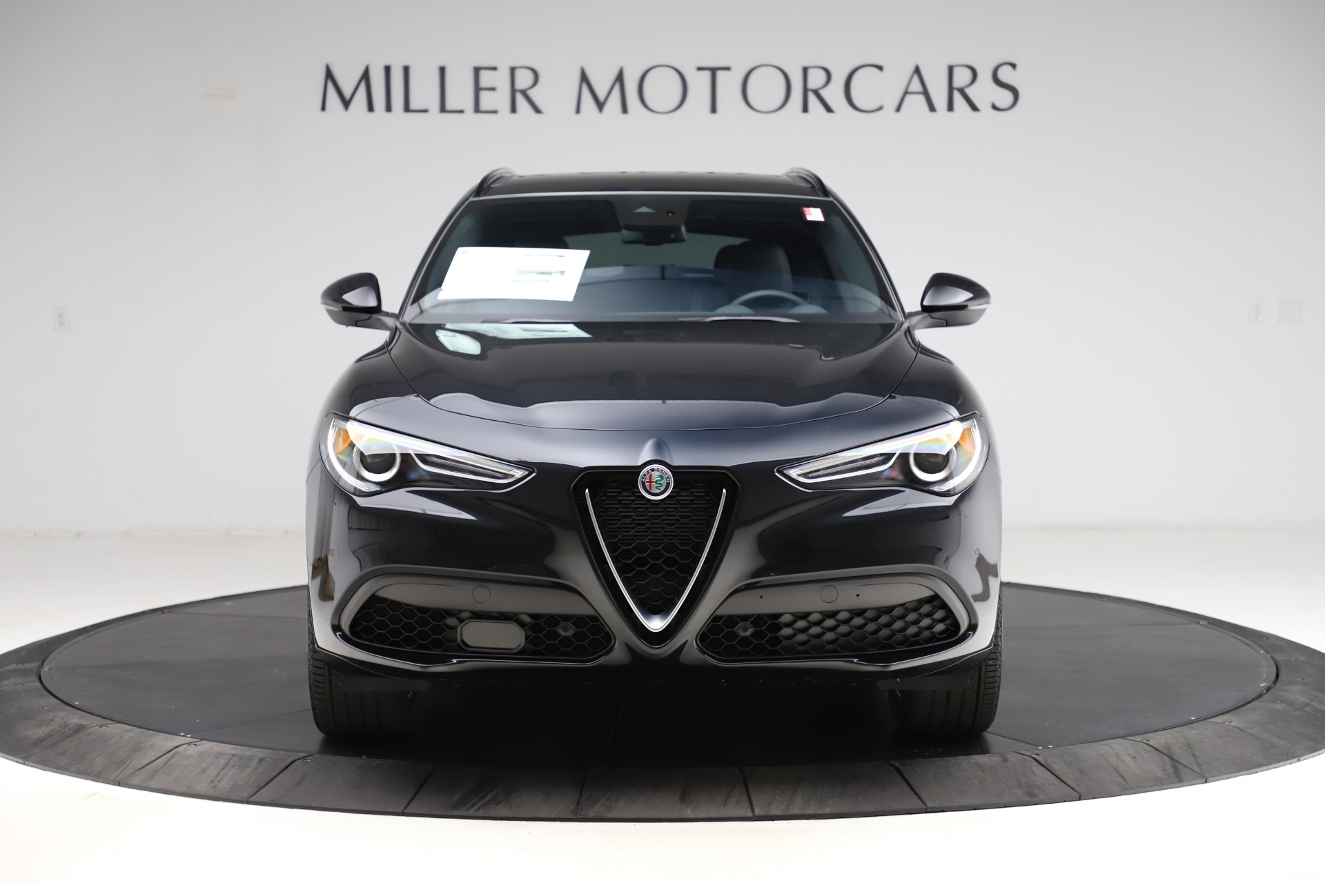 New 2021 Alfa Romeo Stelvio Ti Sport Q4 | St. Petersburg, FL