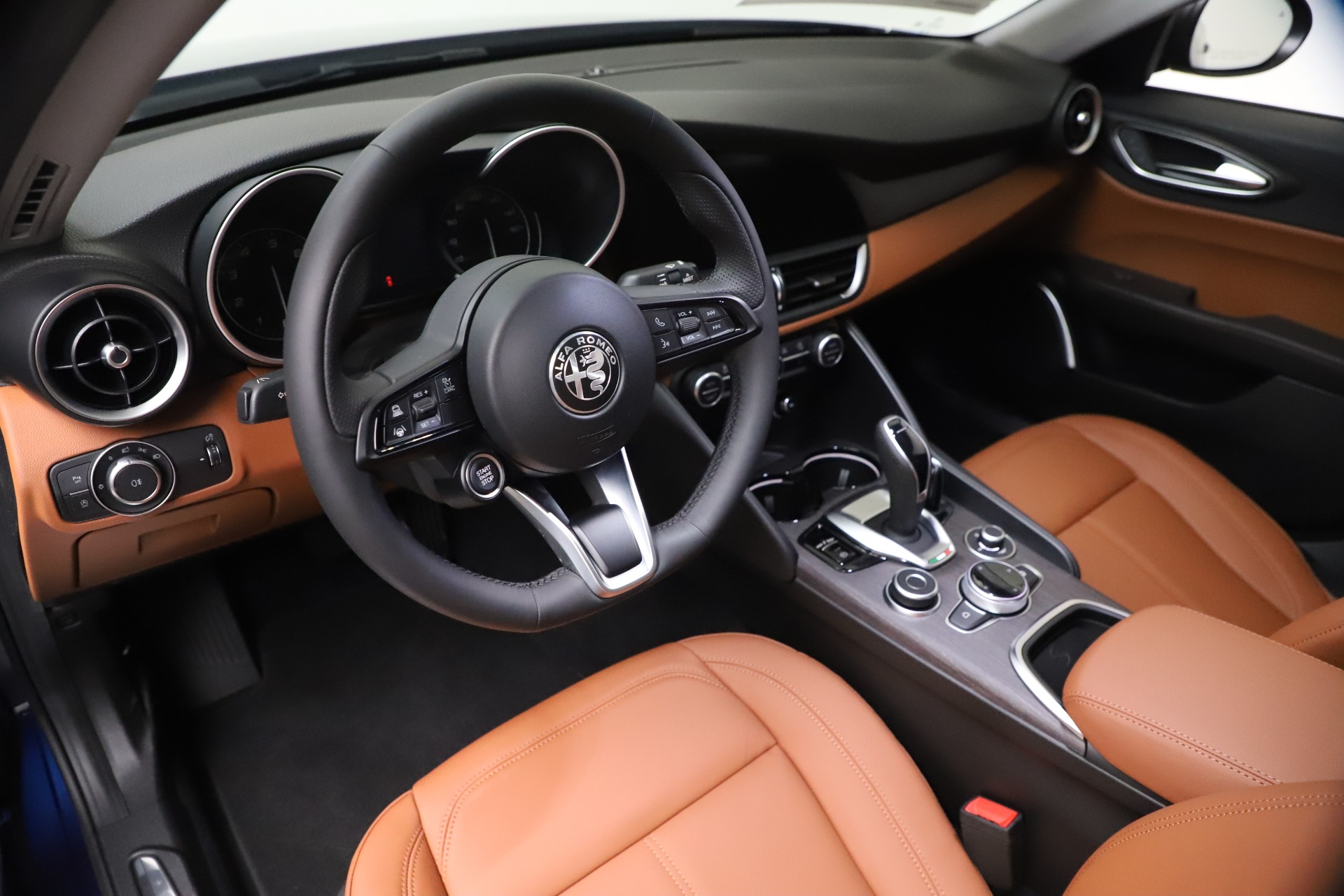 New 2021 Alfa Romeo Giulia Ti Q4 | St. Petersburg, FL