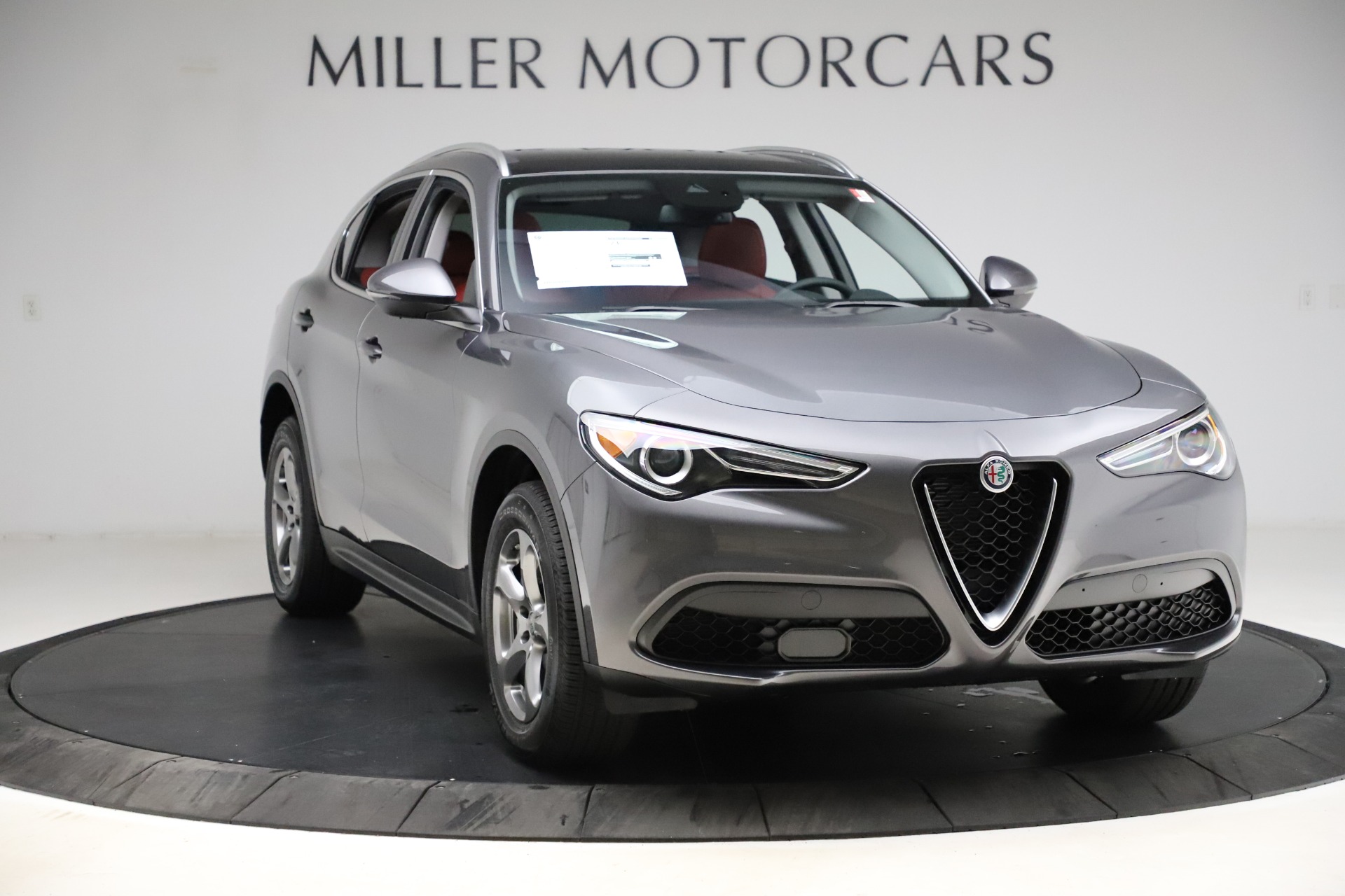 New 2021 Alfa Romeo Stelvio Q4 | St. Petersburg, FL